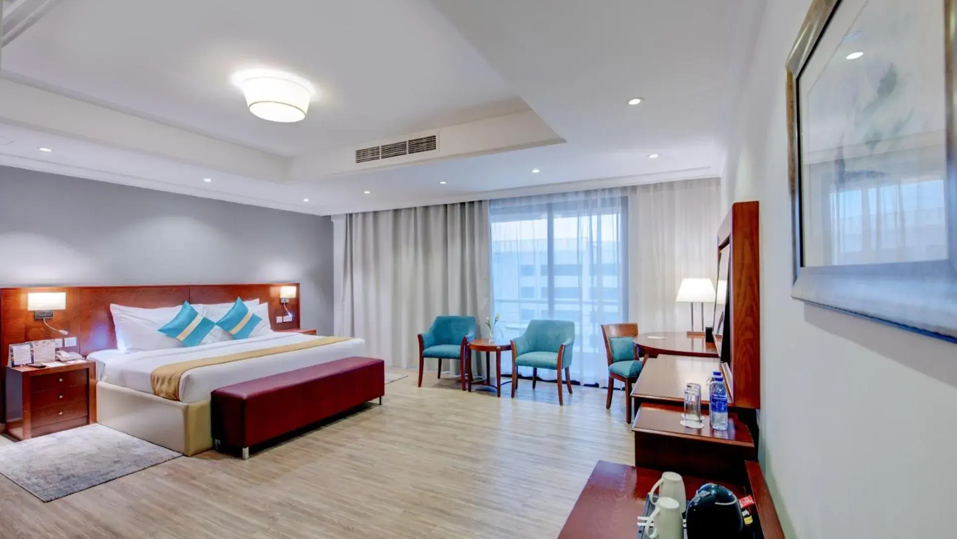 Deluxe King Room in Donatello Hotel Deluxe King Room in Donatello Hotel