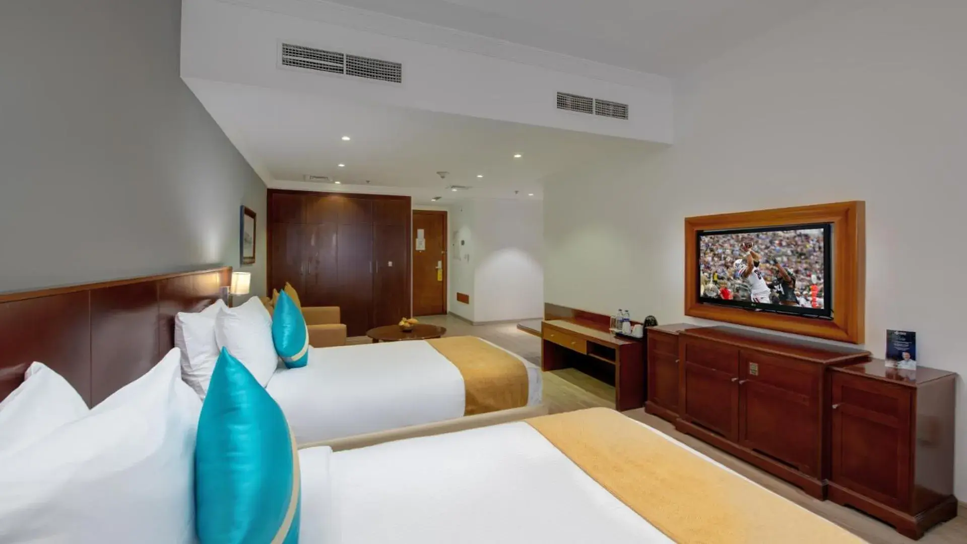 Large Twin Room in Donatello Hotel Large Twin Room in Donatello Hotel