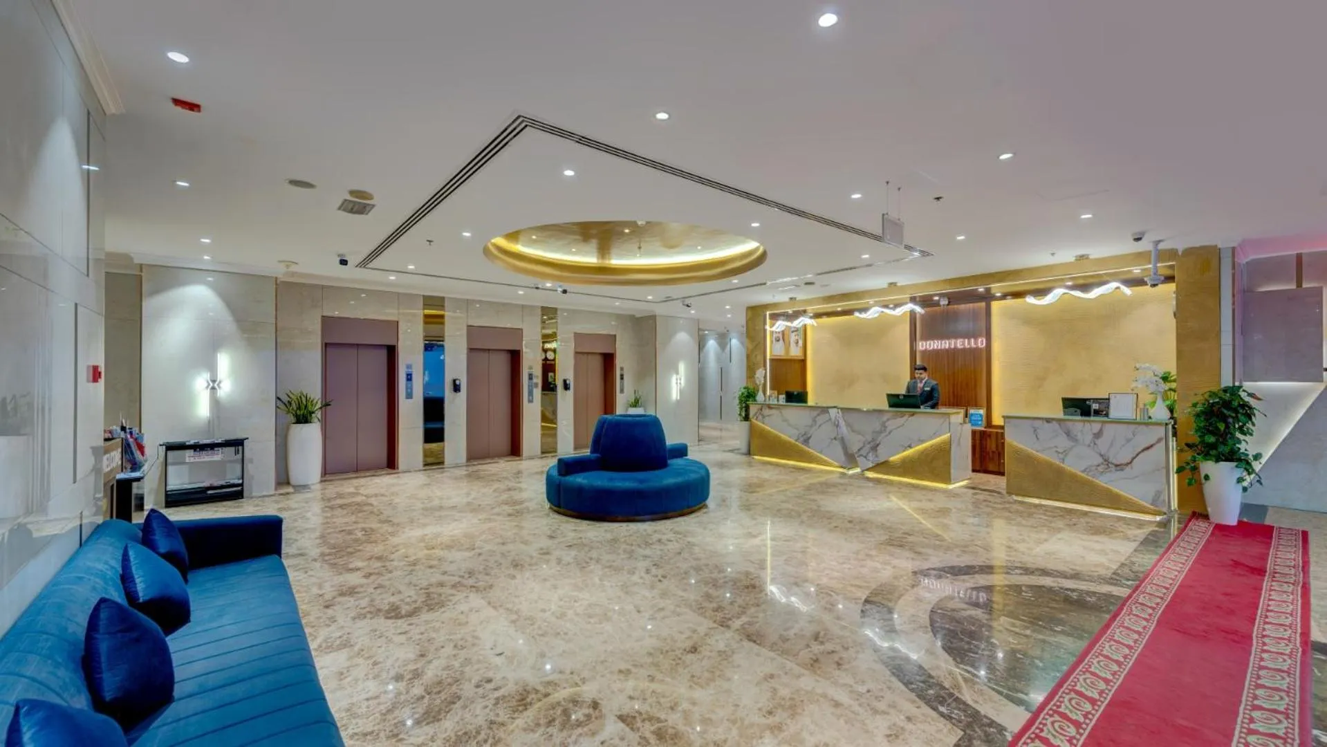 Lobby or reception in Donatello Hotel