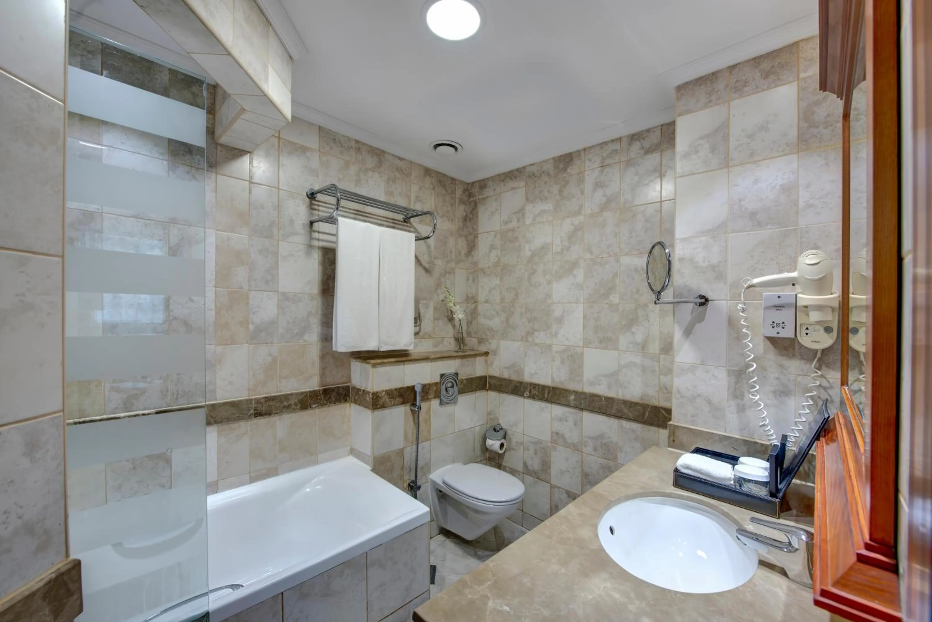 Bathroom in Donatello Hotel