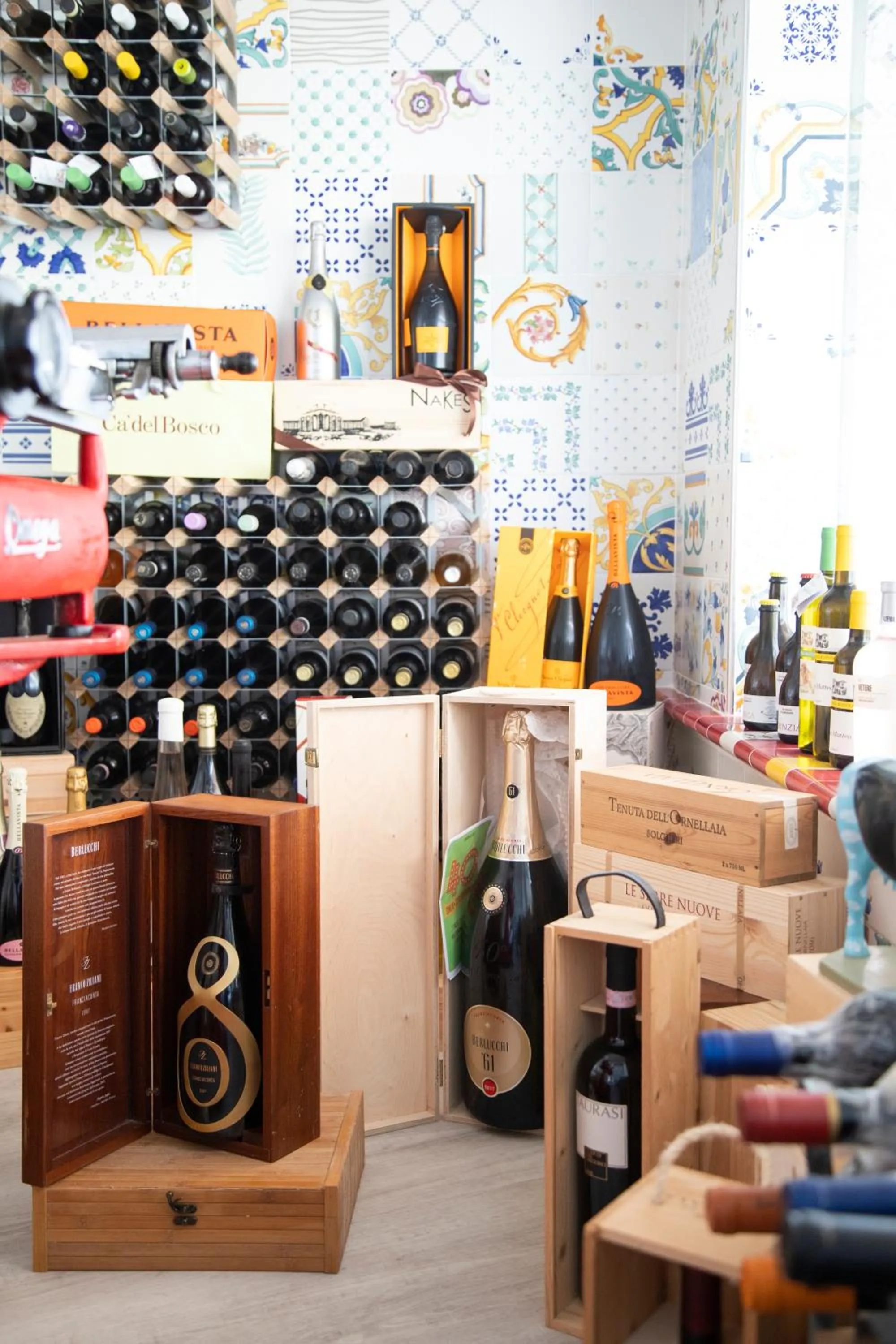 Food and drinks in FURANO BAHARI