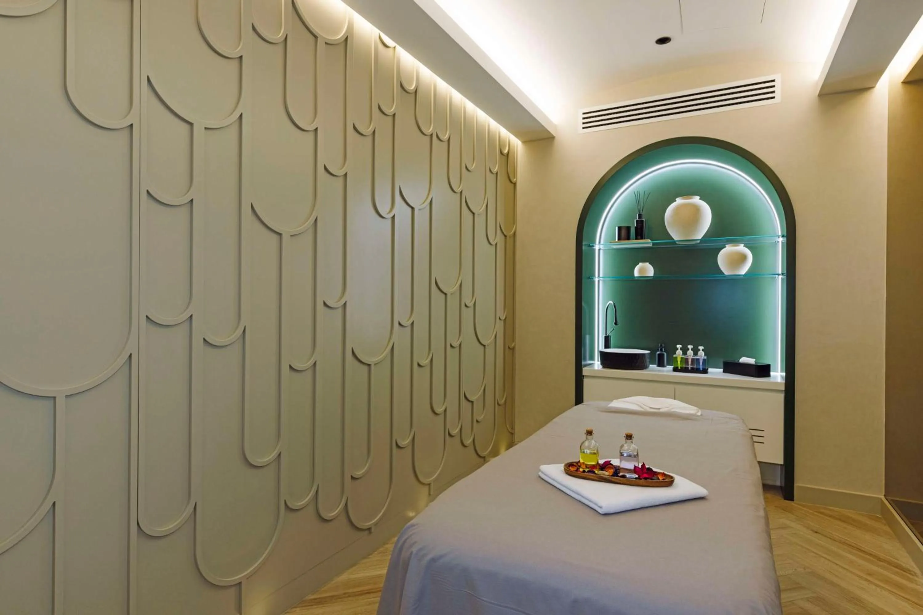 Fitness centre/facilities in Radisson Blu Hotel, Doha