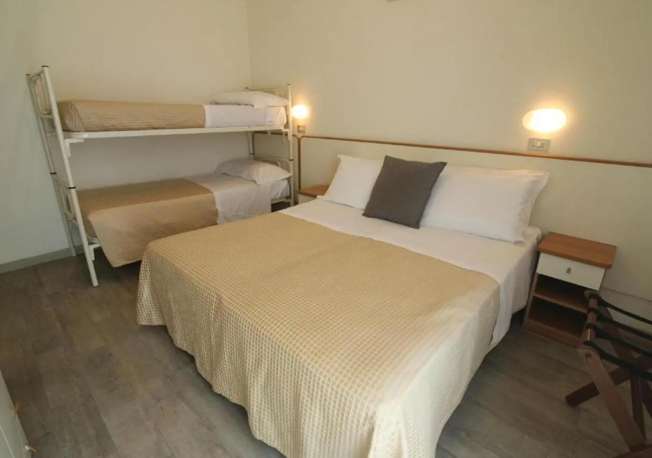 Bedroom, Bed in Hotel Soave