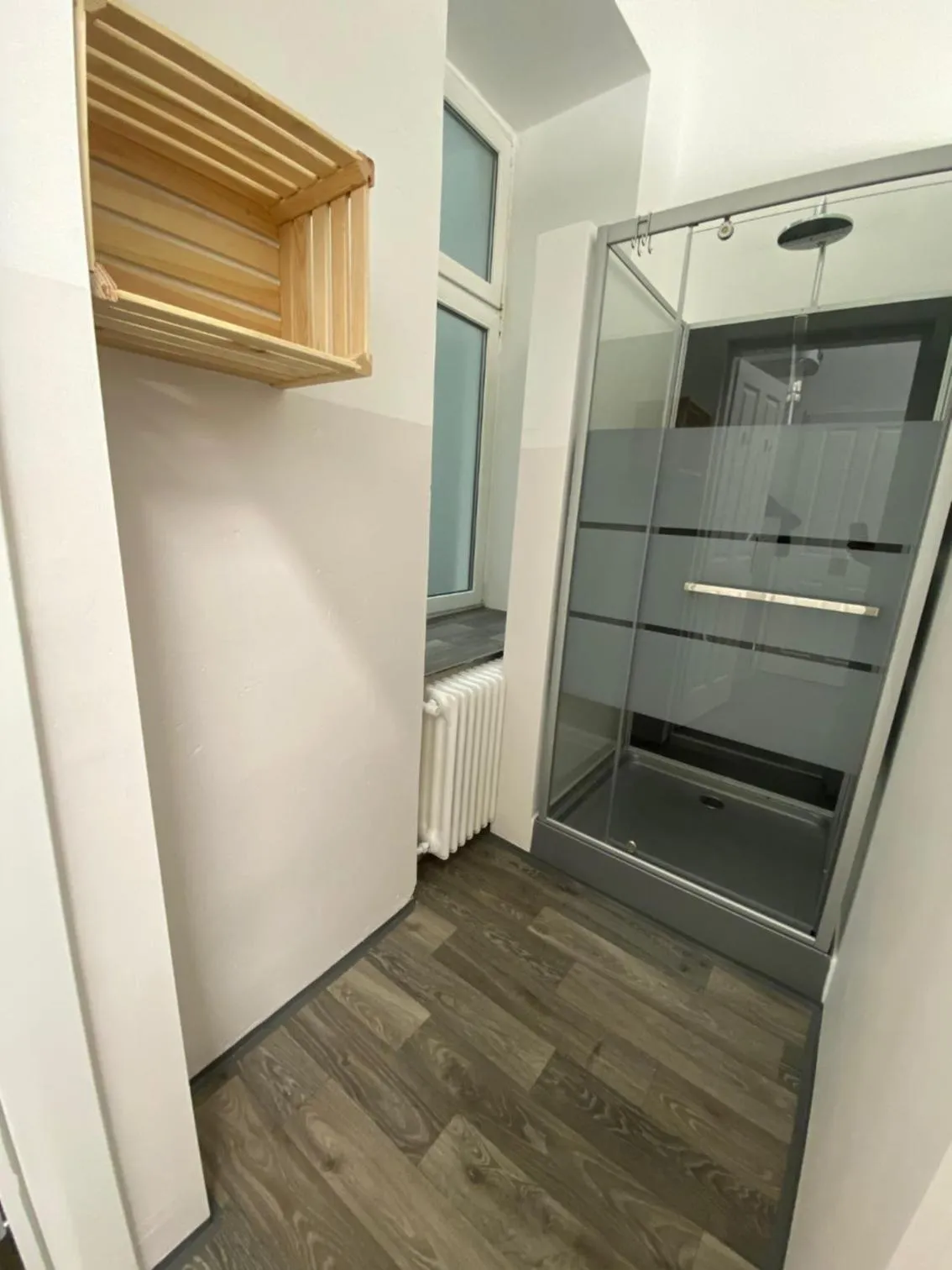Shower in Space Home Apartment - Central Station # Hauptbahnhof