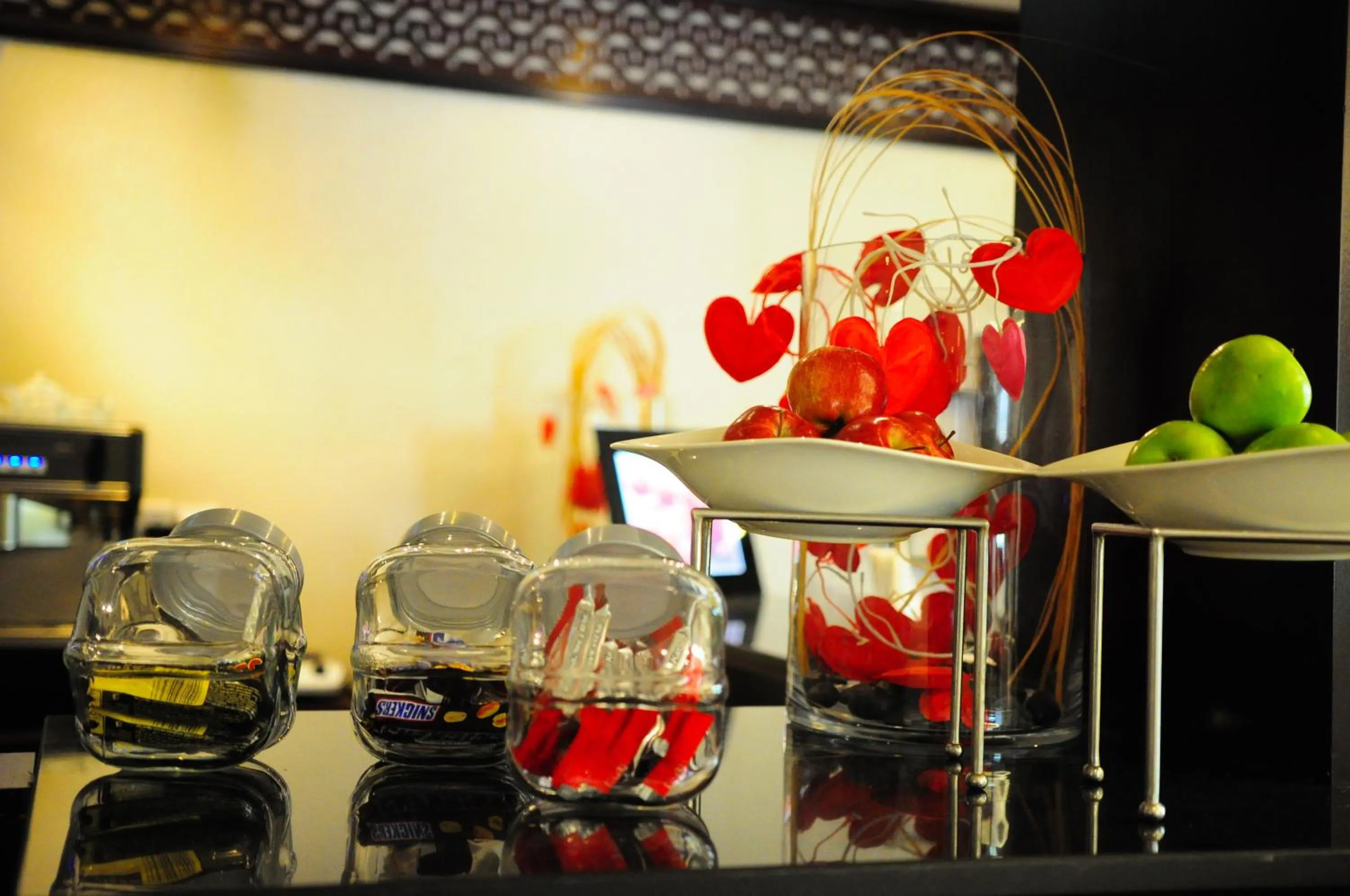Coffee/tea facilities in Carlton Tower Hotel