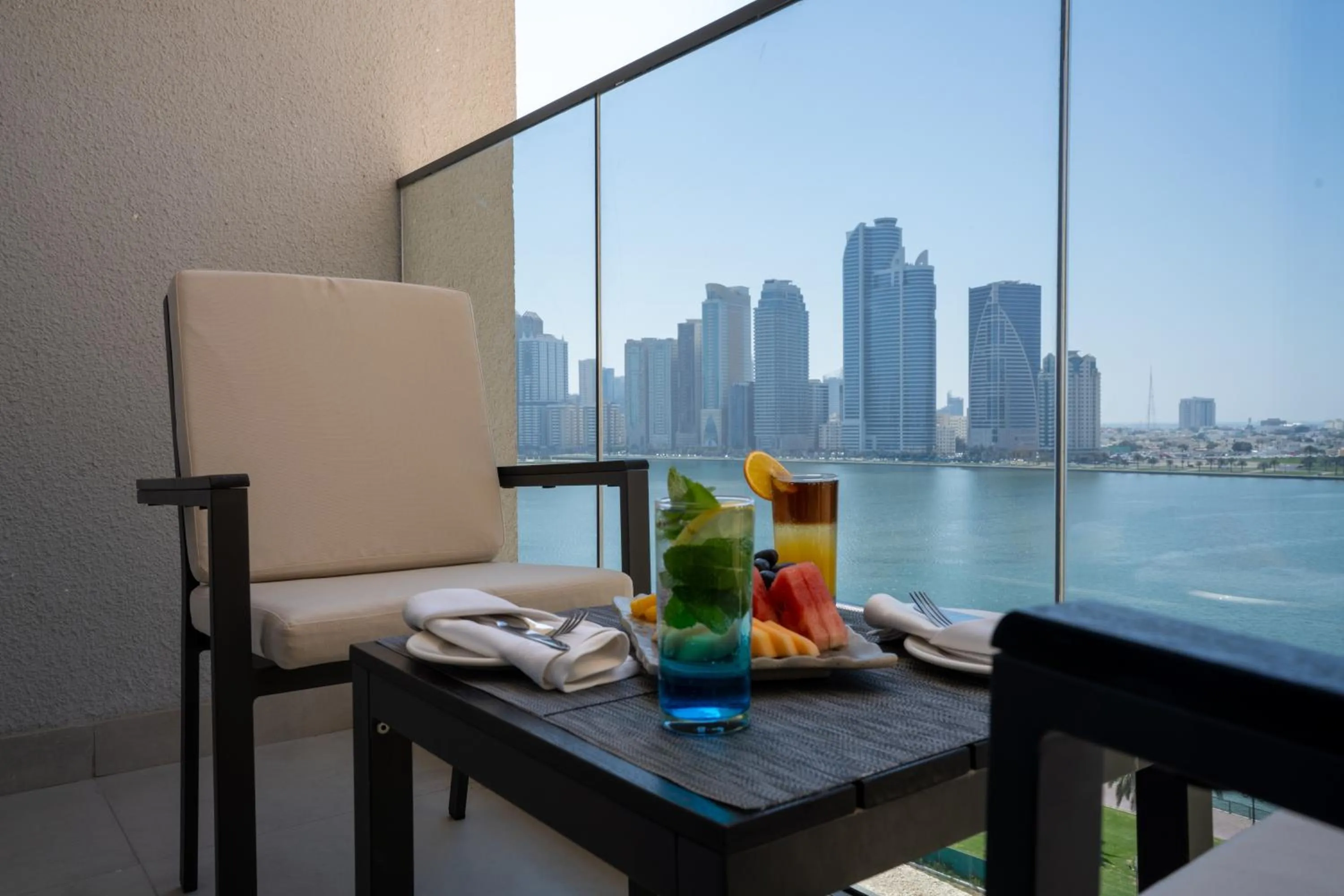 Balcony/Terrace in Hotel Holiday International