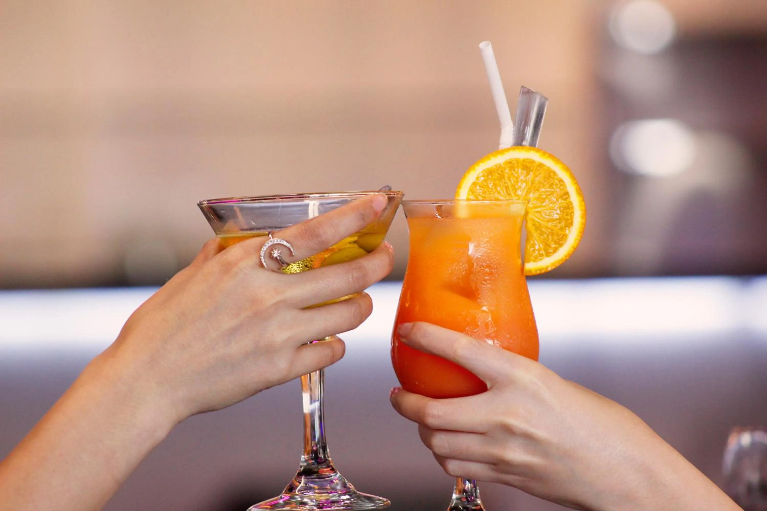 Restaurant/places to eat in Al Diar Dana Hotel