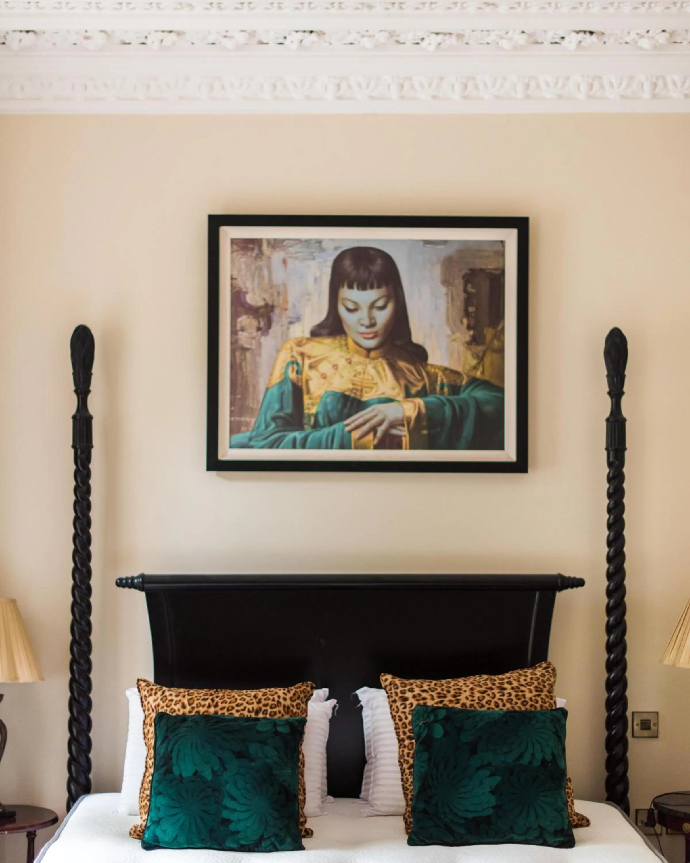 Decorative detail in The Harrison Chambers of Distinction