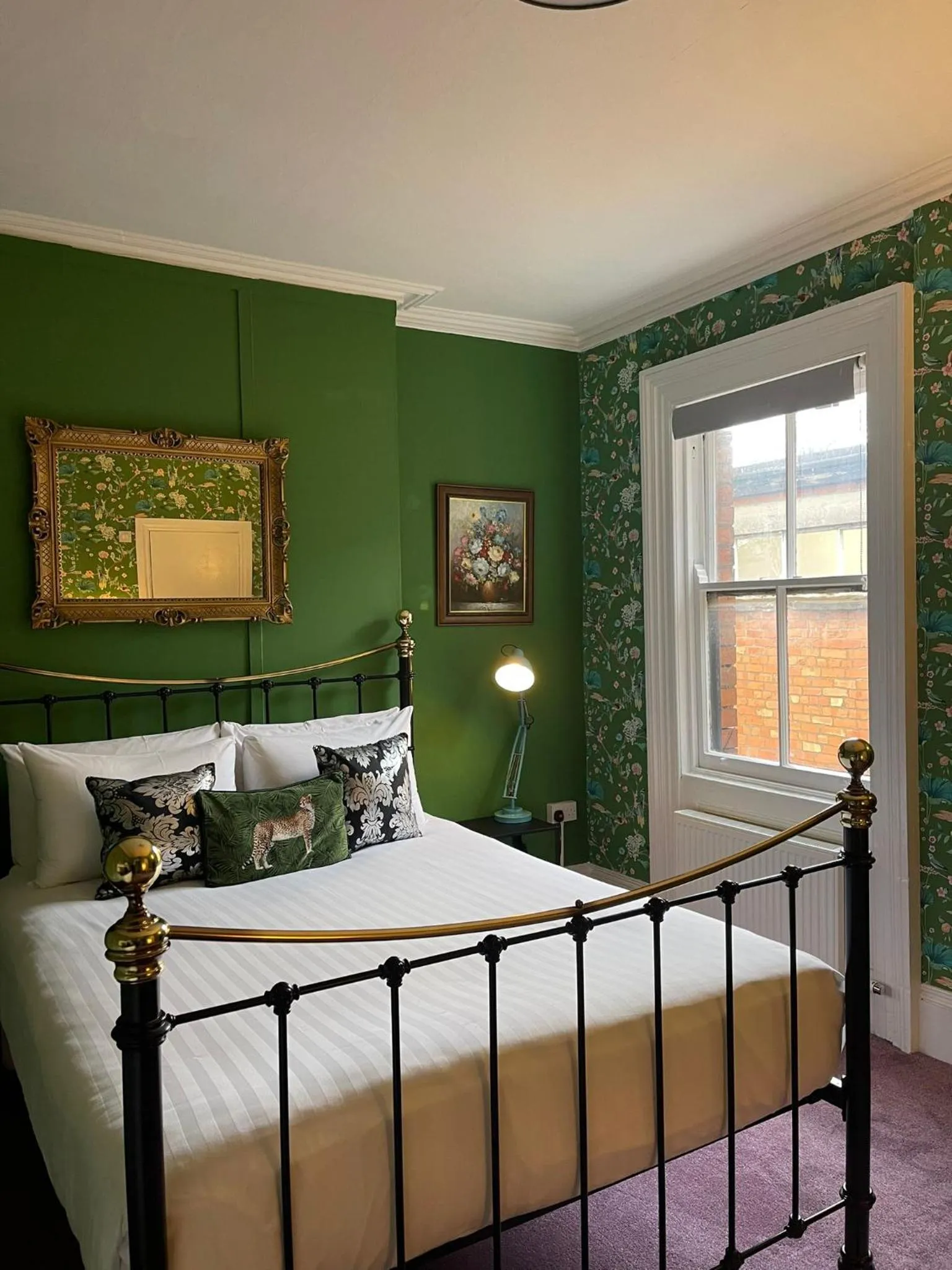 Bed in The Harrison Chambers of Distinction