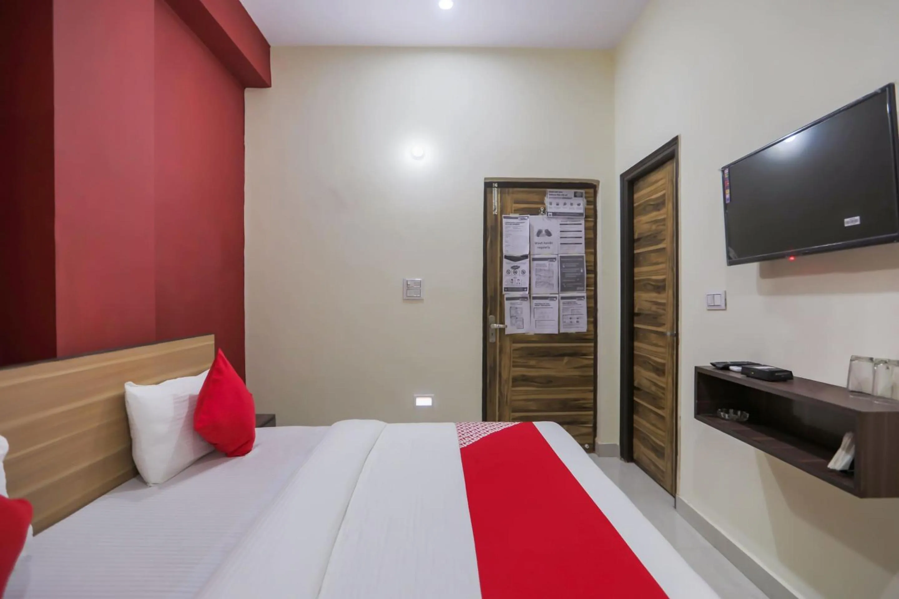 Bedroom, Bed in Hotel O Sewa Residency