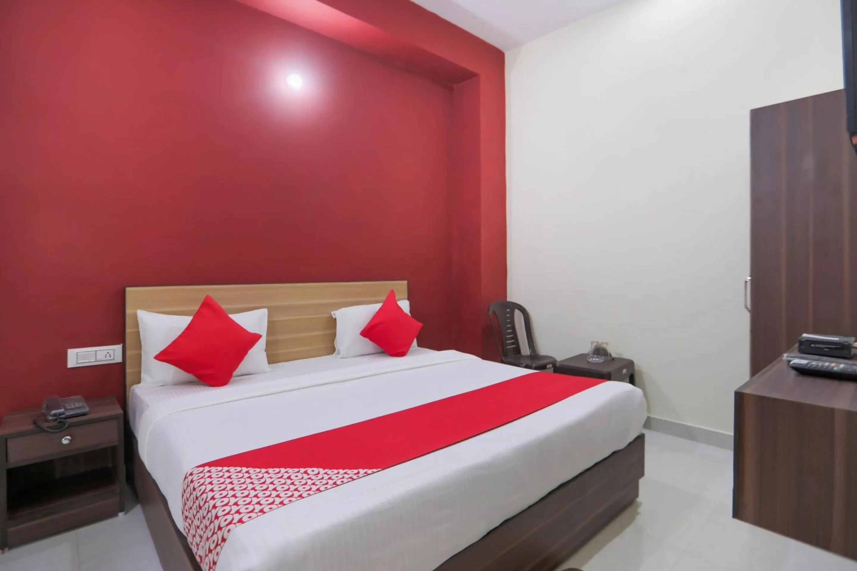 Bedroom, Bed in Hotel O Sewa Residency