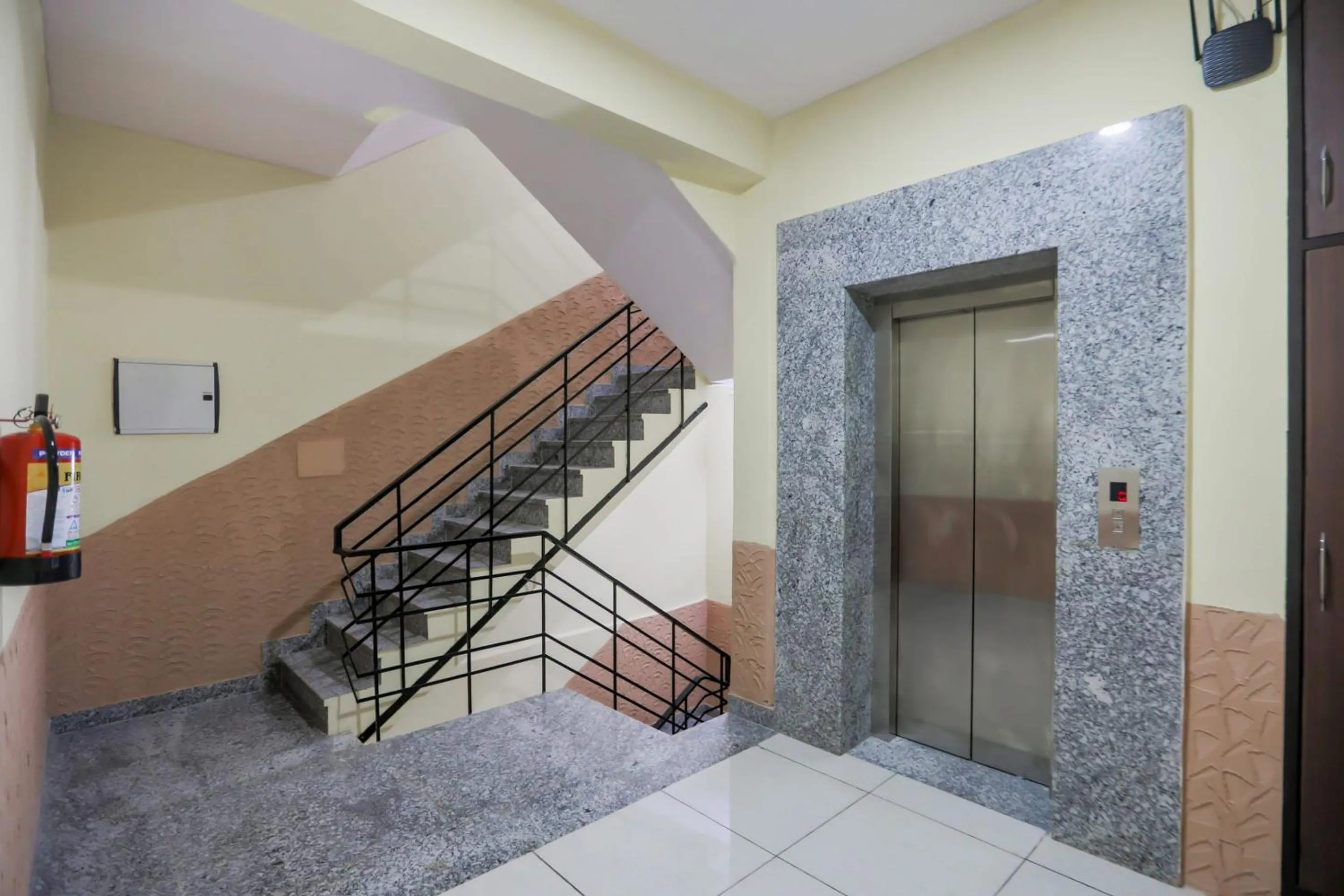 Lobby or reception in Hotel O Sewa Residency