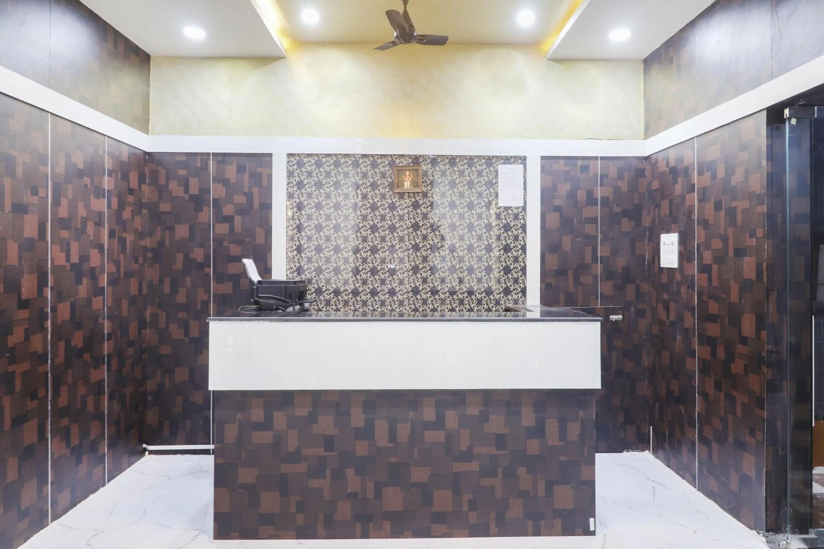 Lobby or reception in Hotel O 74966 Shree Amardeep Hotel