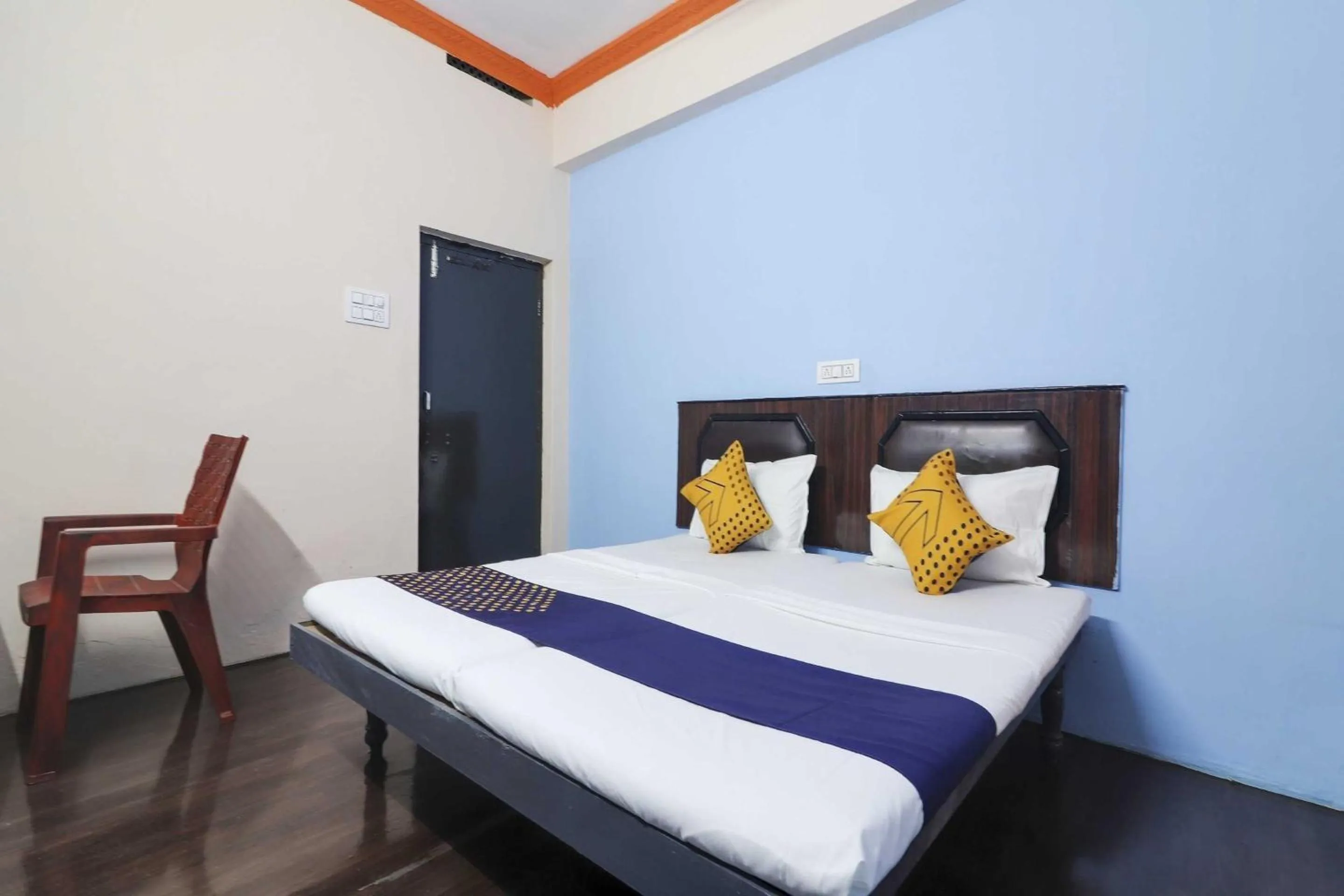 Bedroom, Bed in Hotel O 74966 Shree Amardeep Hotel