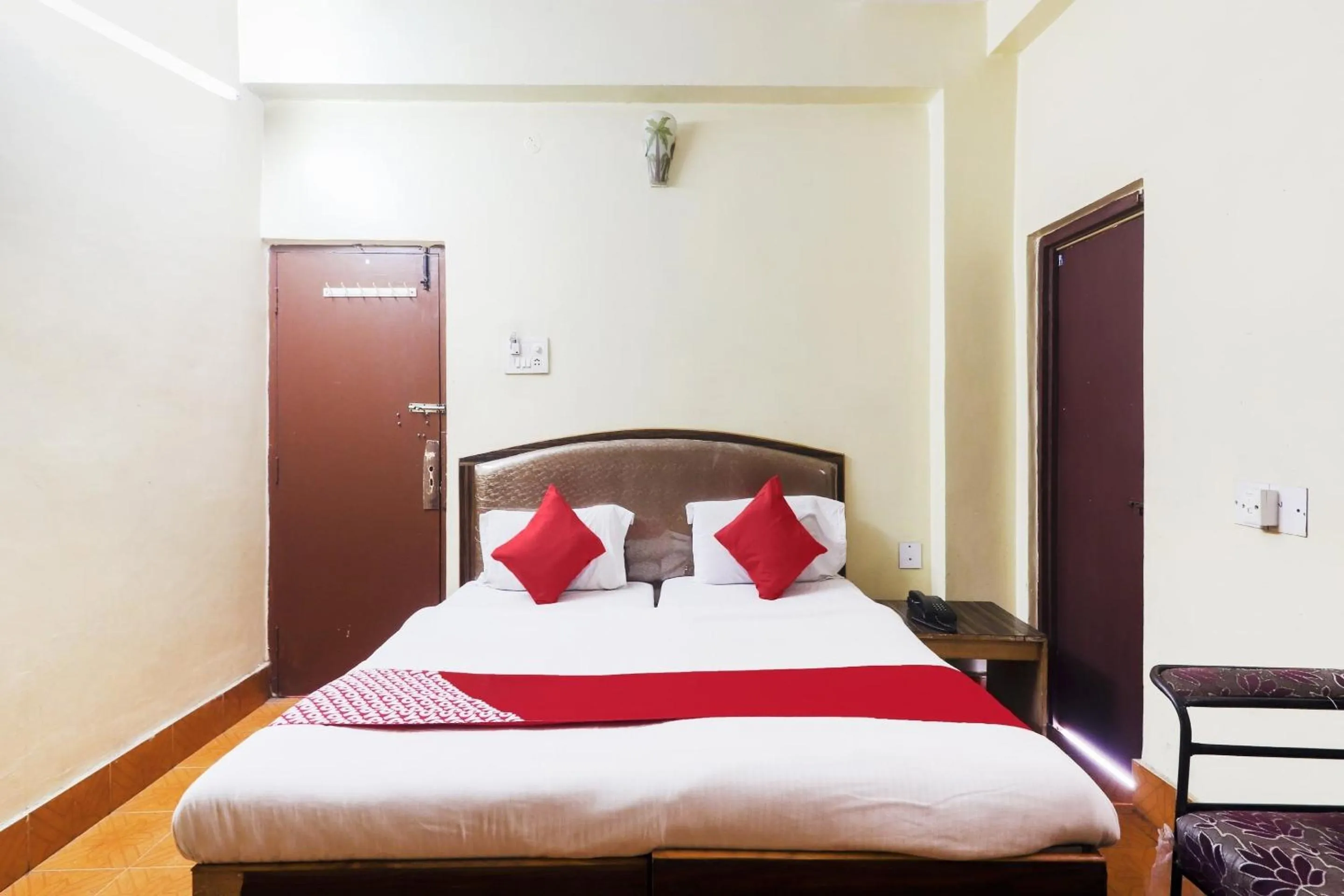 Bedroom, Bed in Hotel O Aadaab