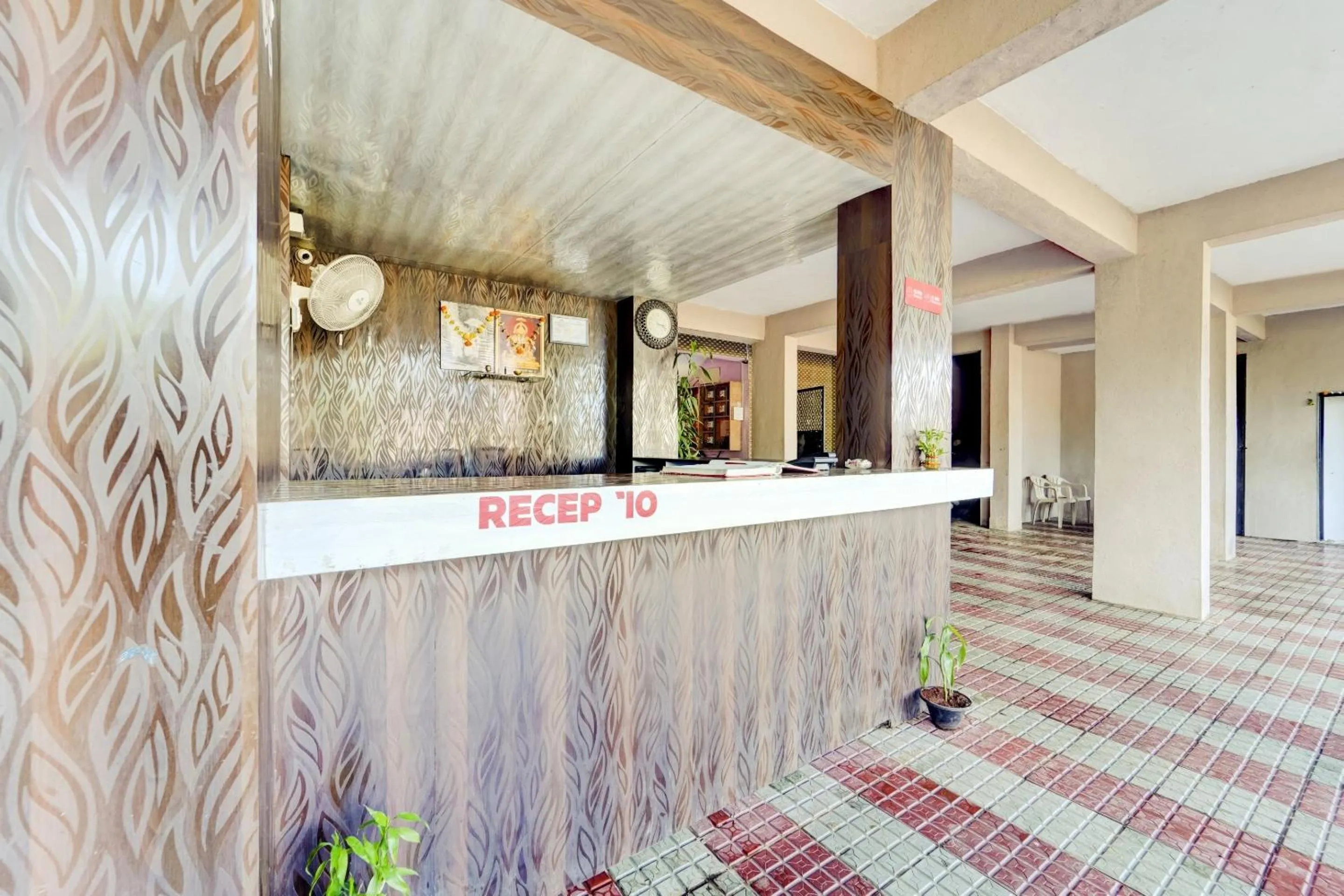 Lobby or reception in Hotel O Sai Residenci