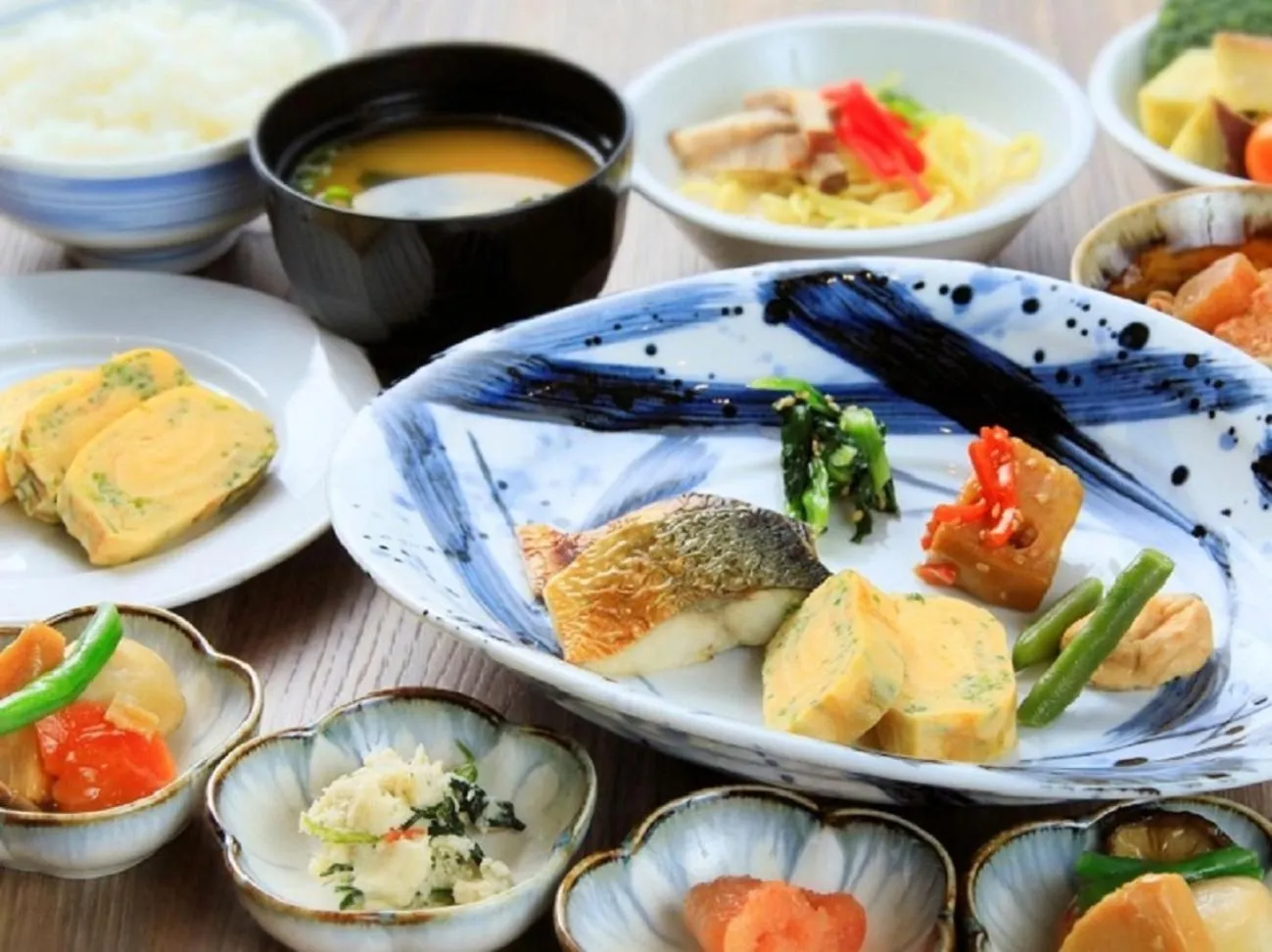 Food in QuintessaHotel FukuokaTenjin Comic&Books