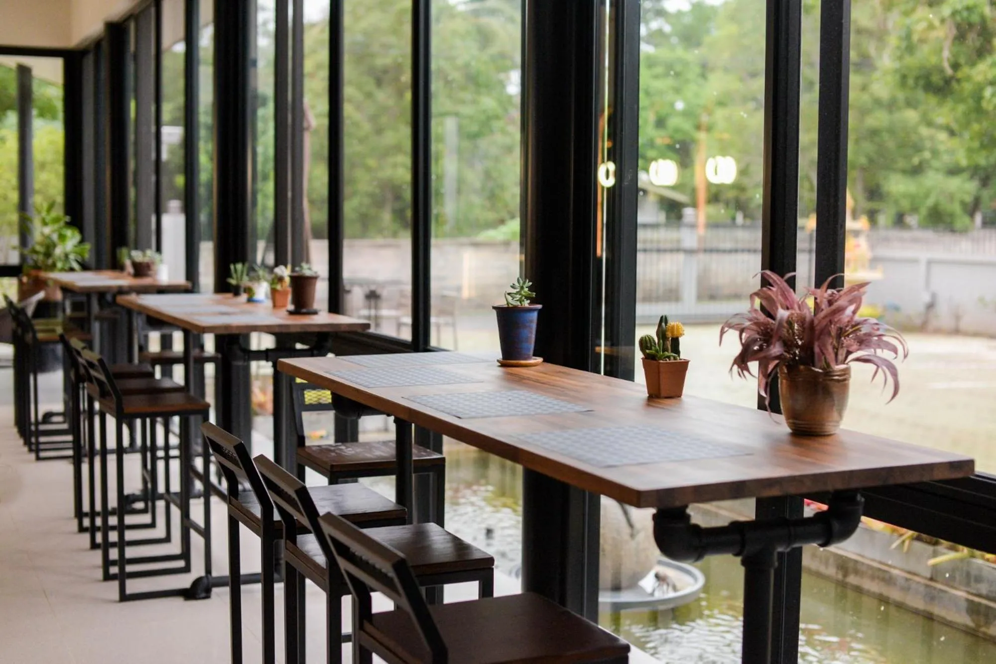 Restaurant/places to eat in JINGLE JUNGLE RESORT KHAOYAI