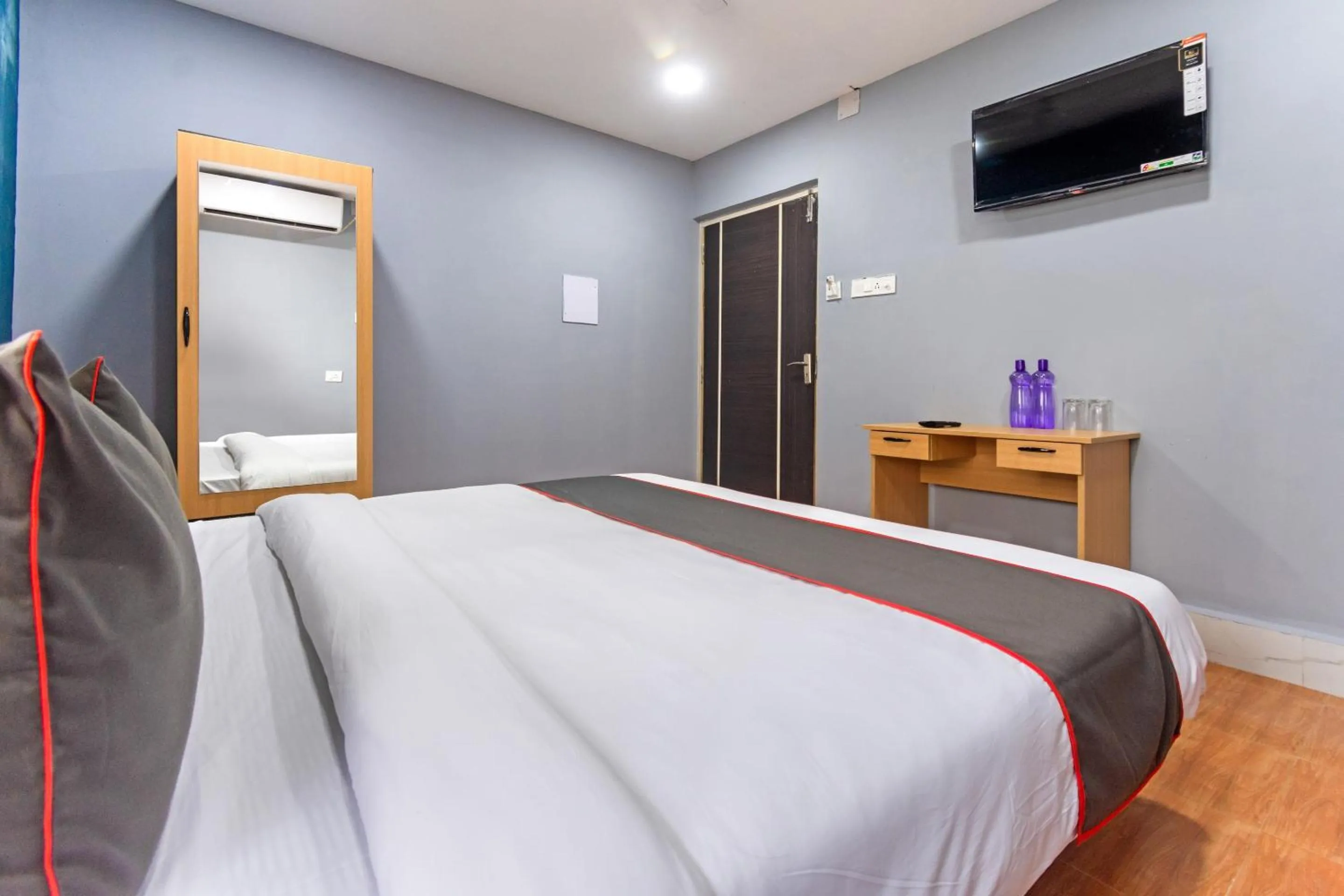 Bedroom, Bed in Super Collection O Sayhallo Hillside Magnum