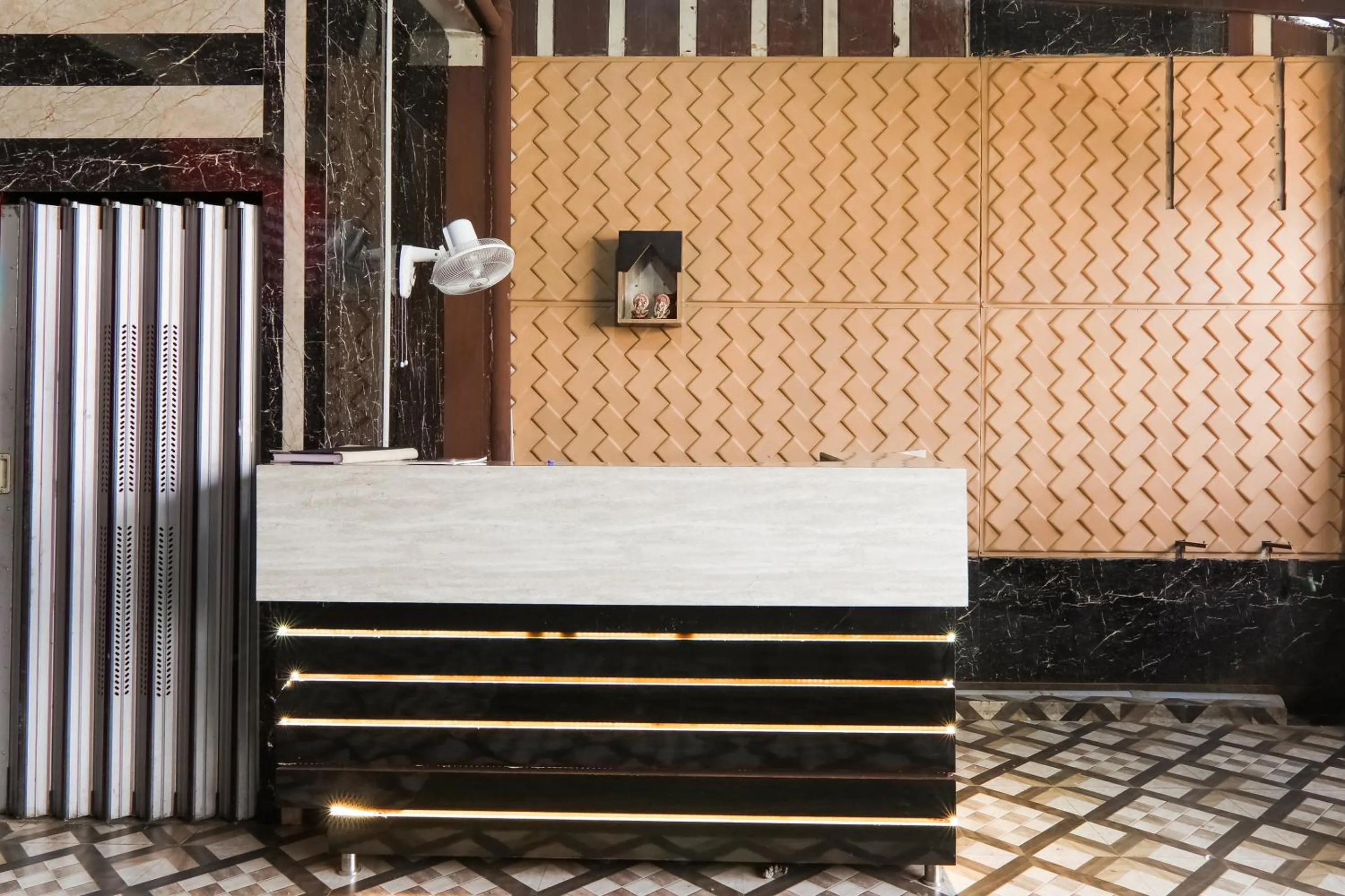 Lobby or reception in Hotel O Samrat