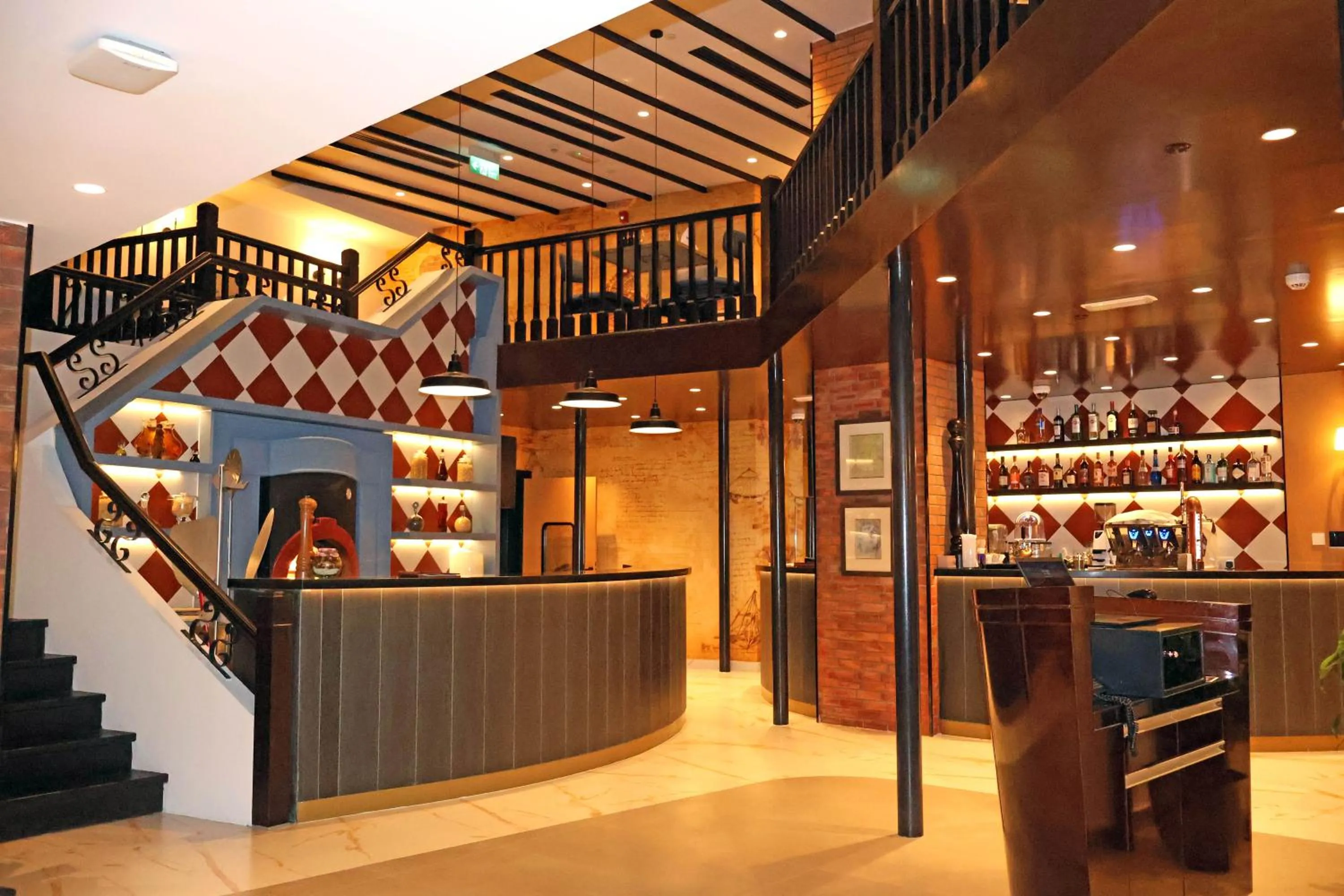 Restaurant/places to eat in Millennium Airport Hotel Dubai