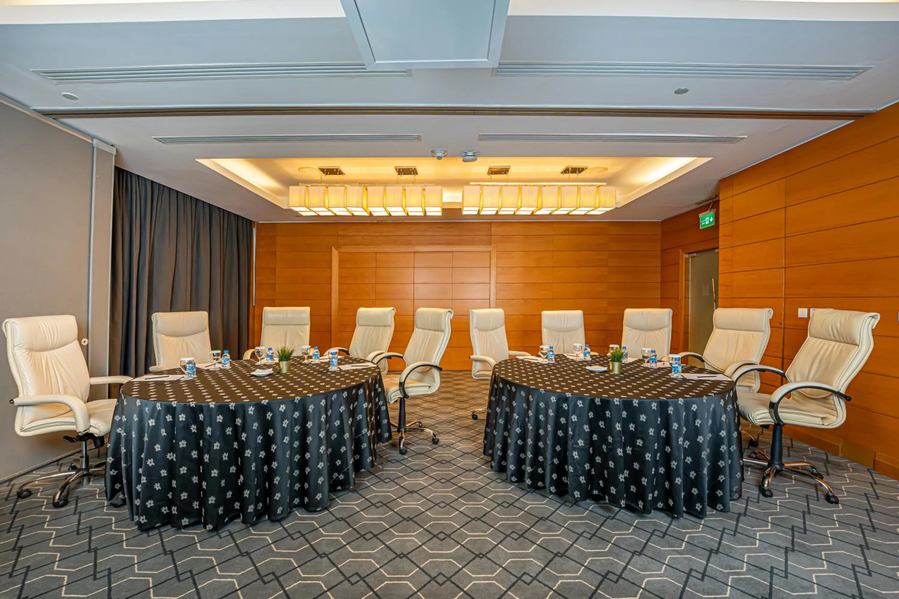 Meeting/conference room in Millennium Hotel Doha