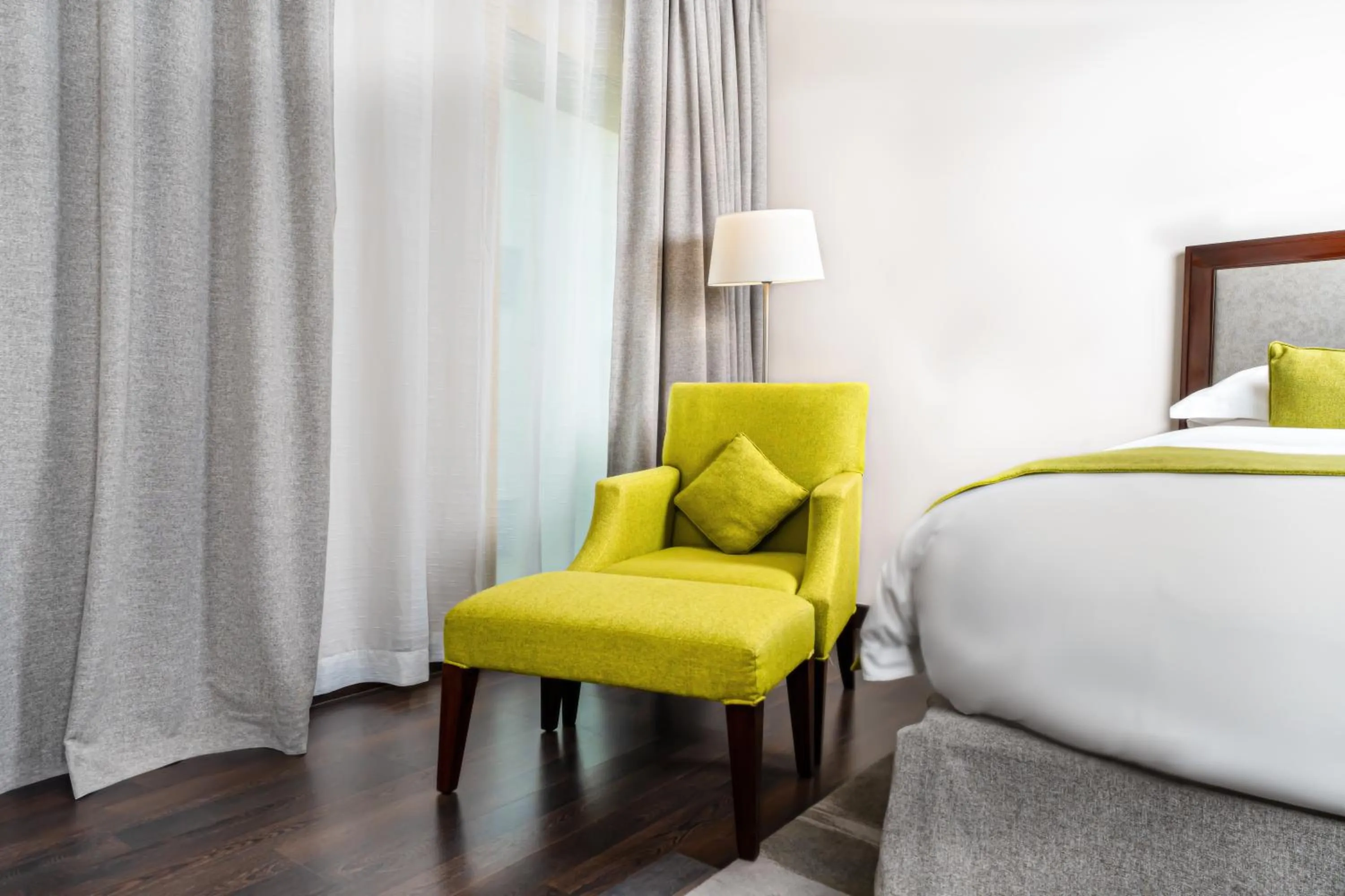 Bedroom, Bed in Millennium Hotel Doha