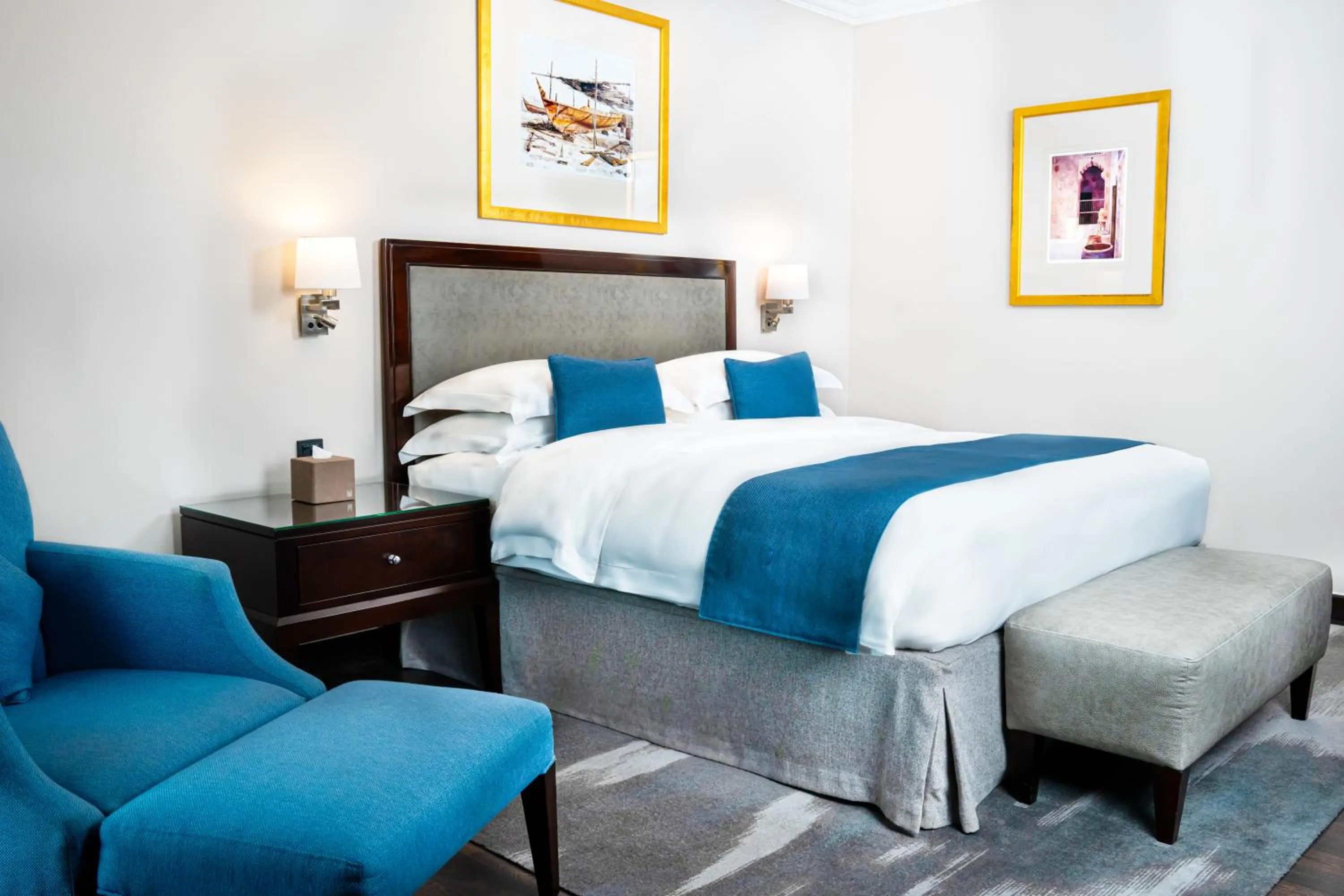 Photo of the whole room, Bed in Millennium Hotel Doha