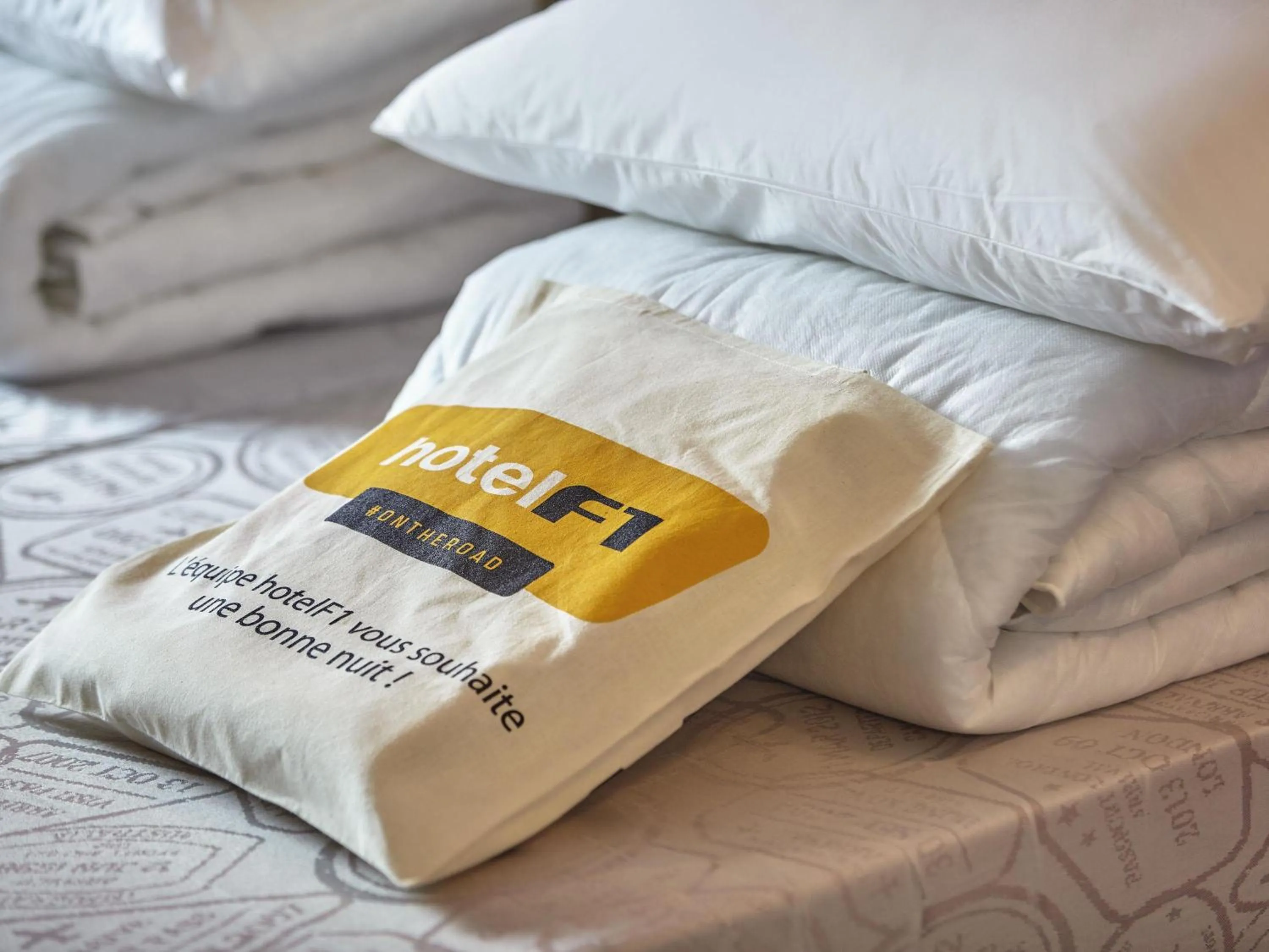 Bedroom, Bed in hotelF1 Toulouse Ramonville