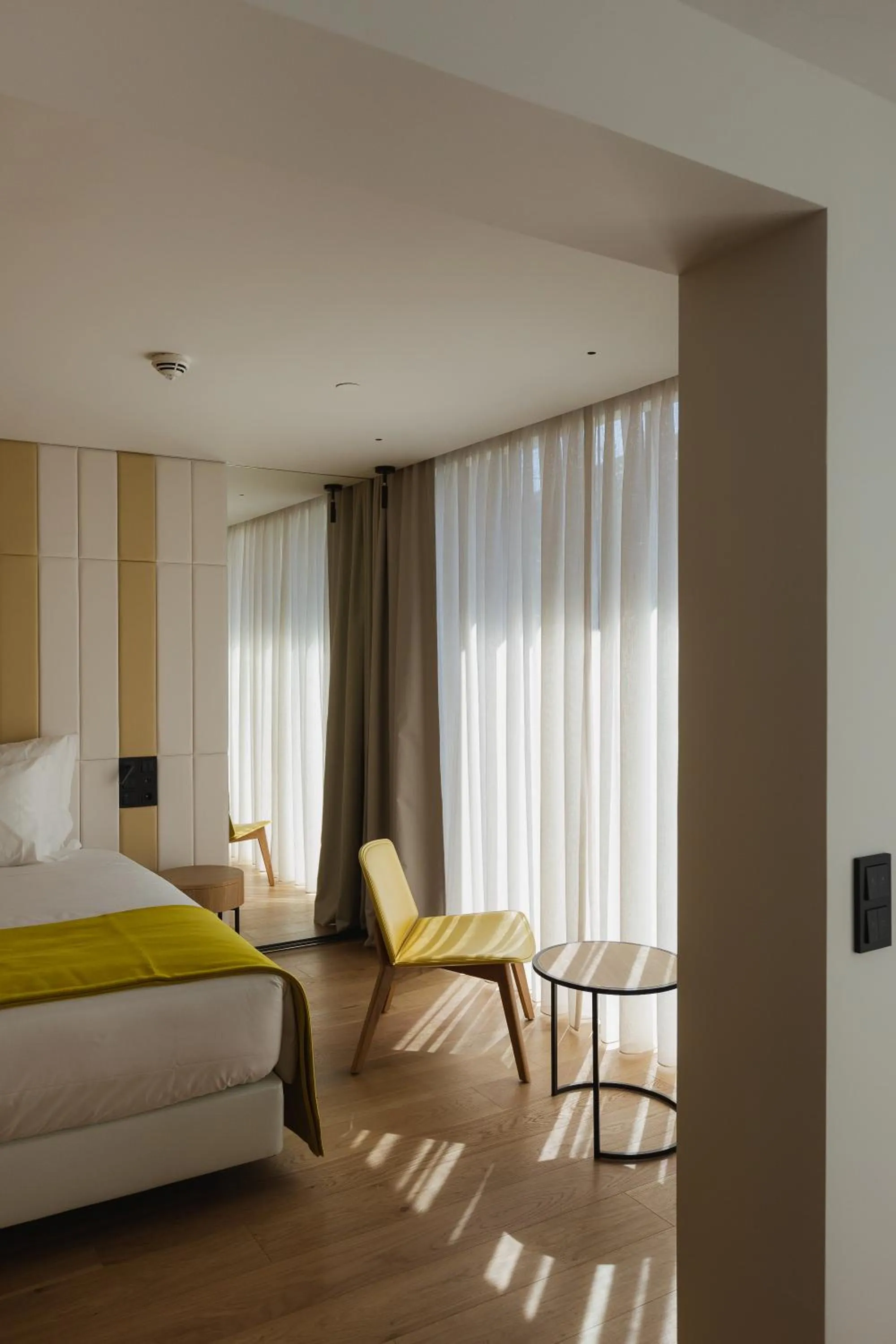 Bedroom, Bed in Lumen Hotel & The Lisbon Light Show