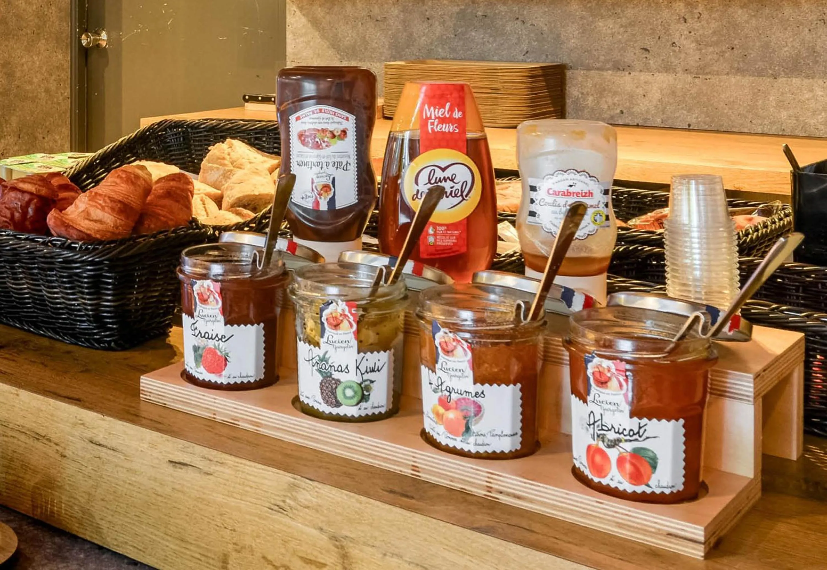 Breakfast in B&B HOTEL Montpellier Sud Lattes