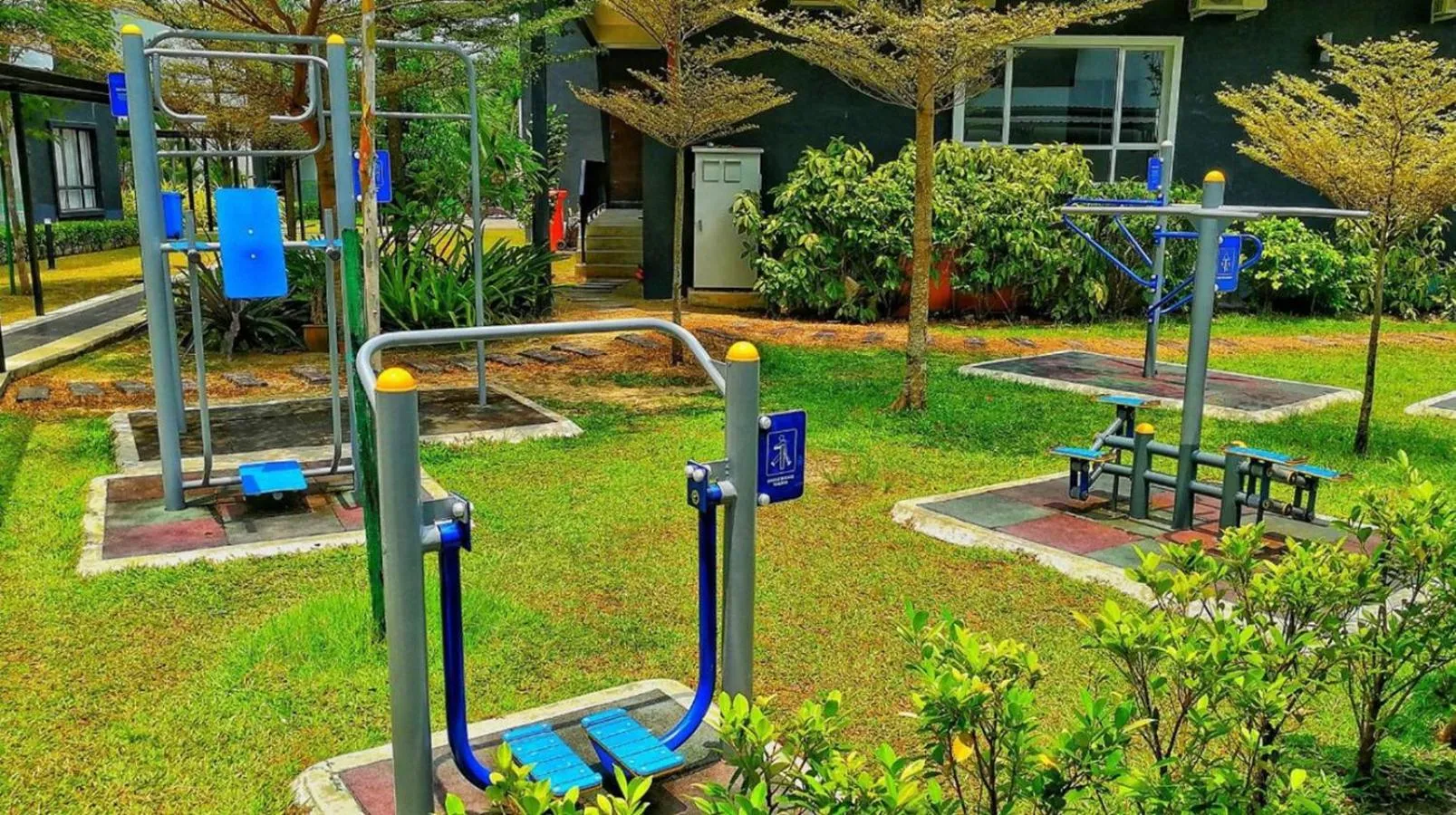 Fitness centre/facilities in Ipoh Waterpark Manhattan Premium Suites by IWH Suites