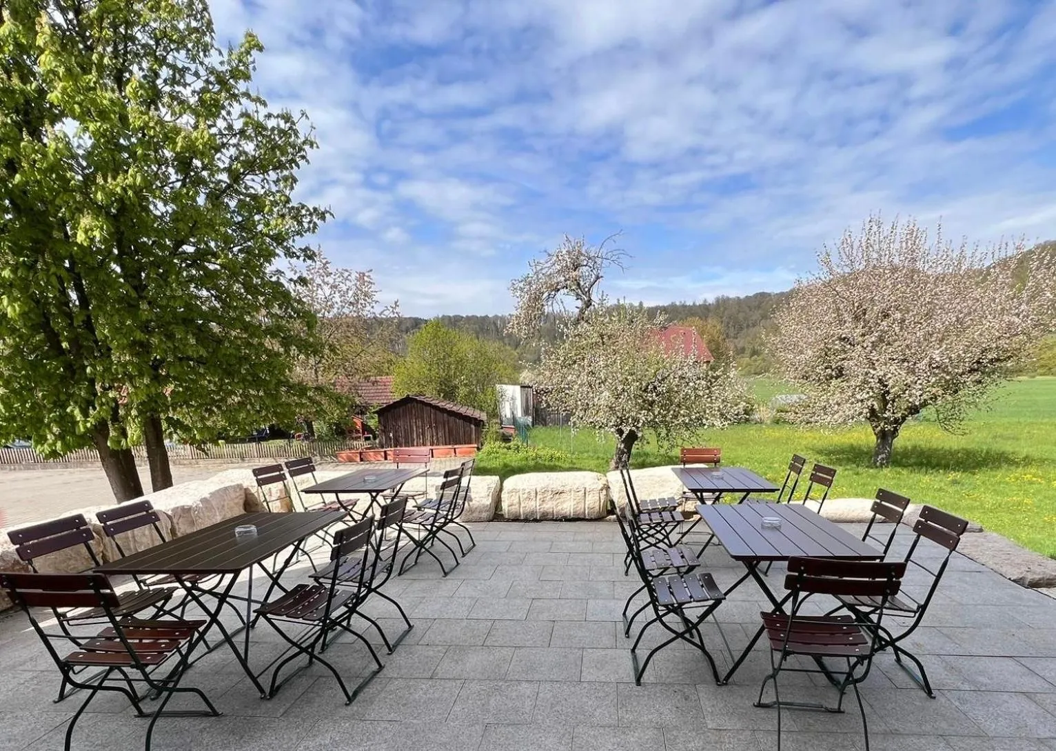 Spring in Römercastell Wirtshaus & Hotel