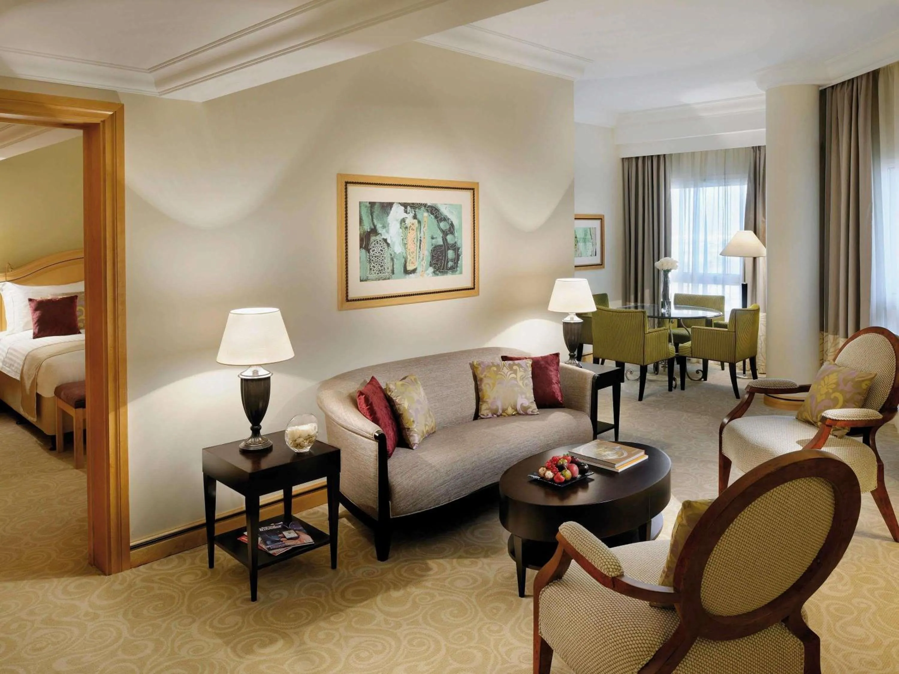 Bedroom, Bed in Mövenpick Hotel Doha