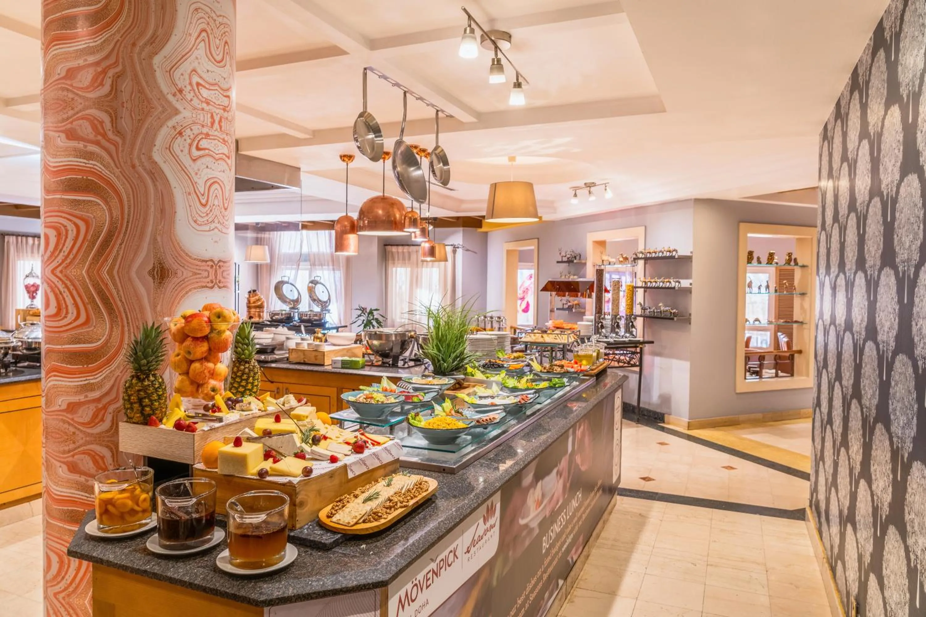 Breakfast in Mövenpick Hotel Doha