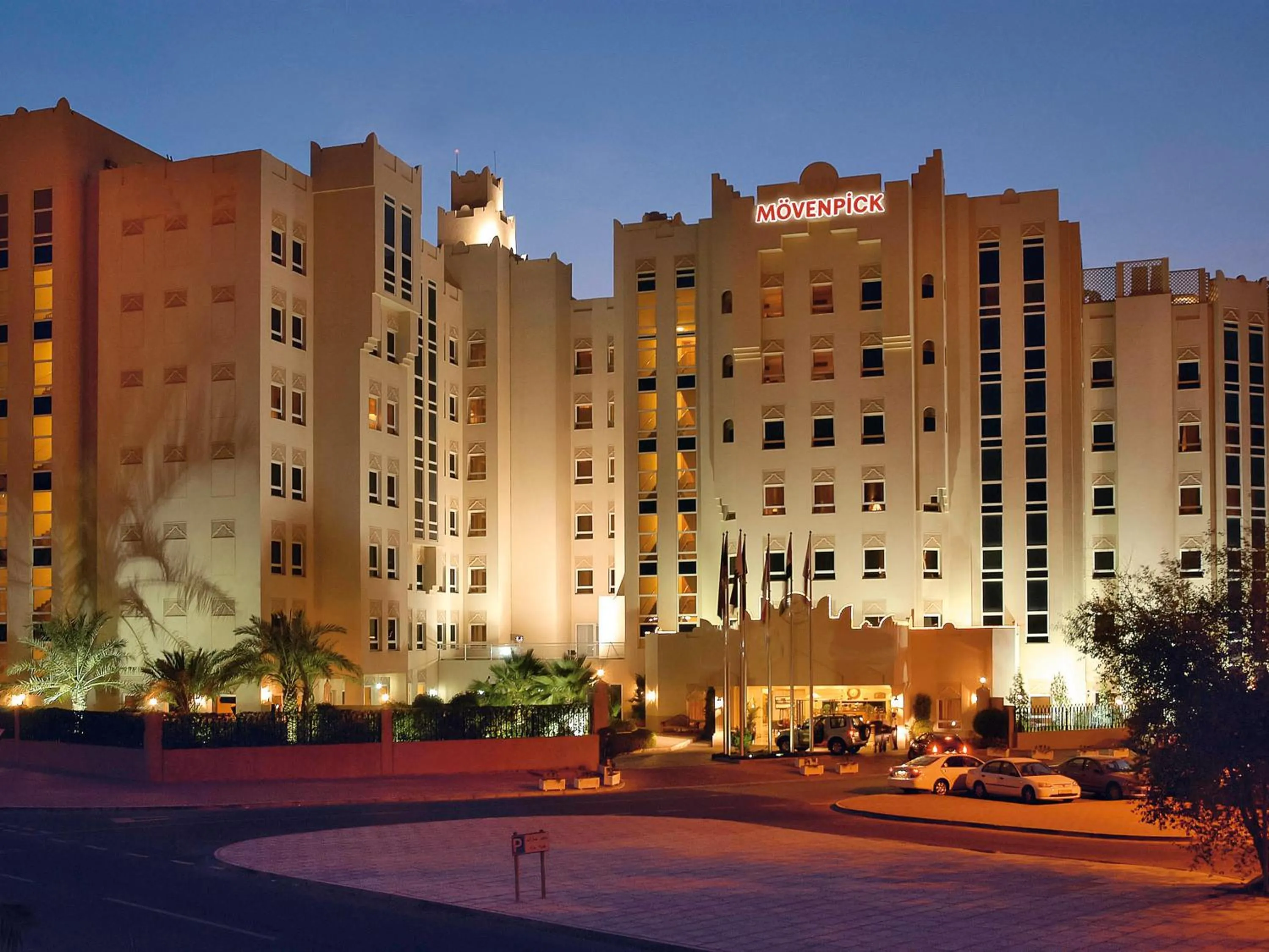 Property building in Mövenpick Hotel Doha