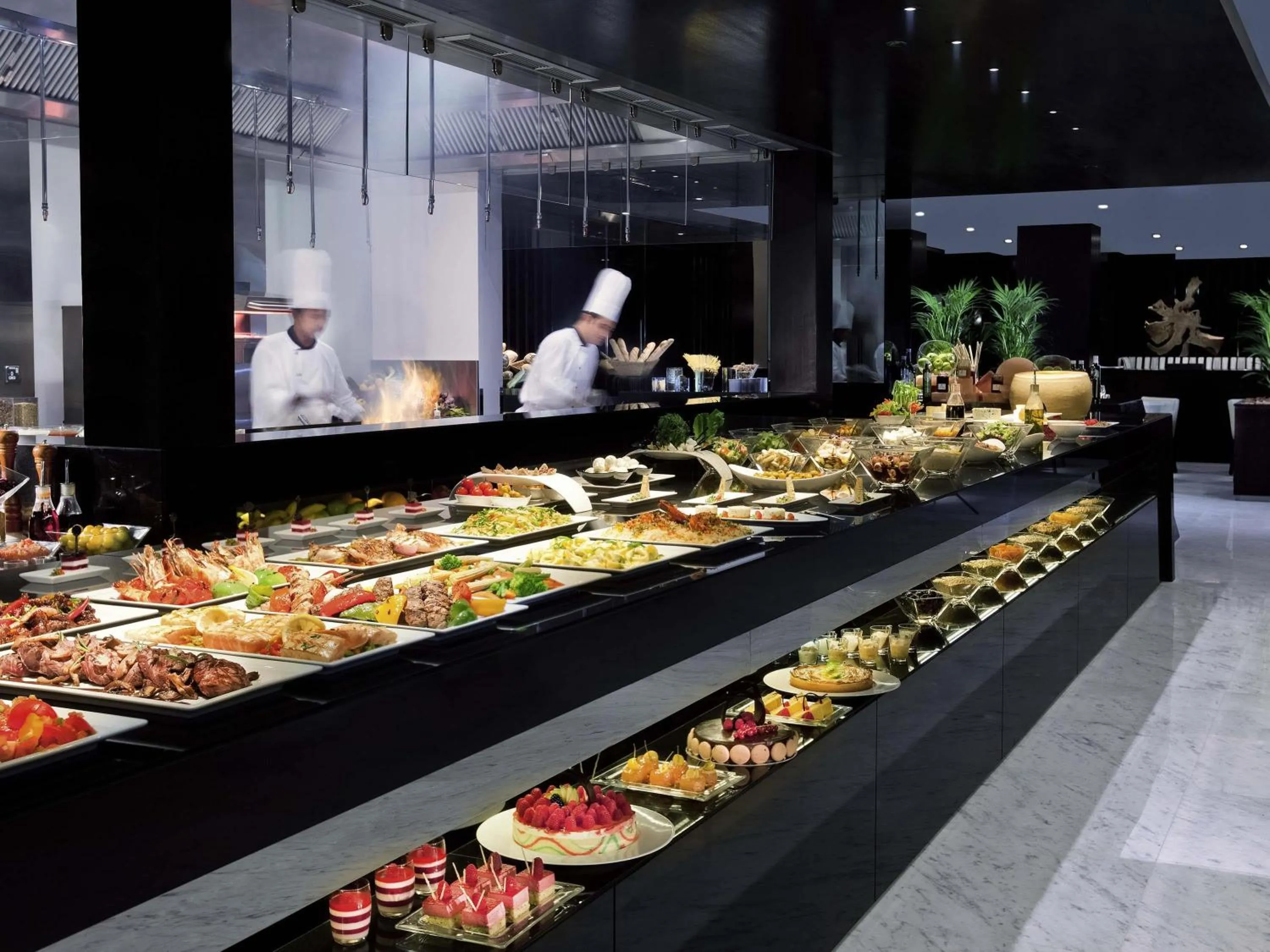 Restaurant/places to eat in Pullman Dubai Creek City Centre