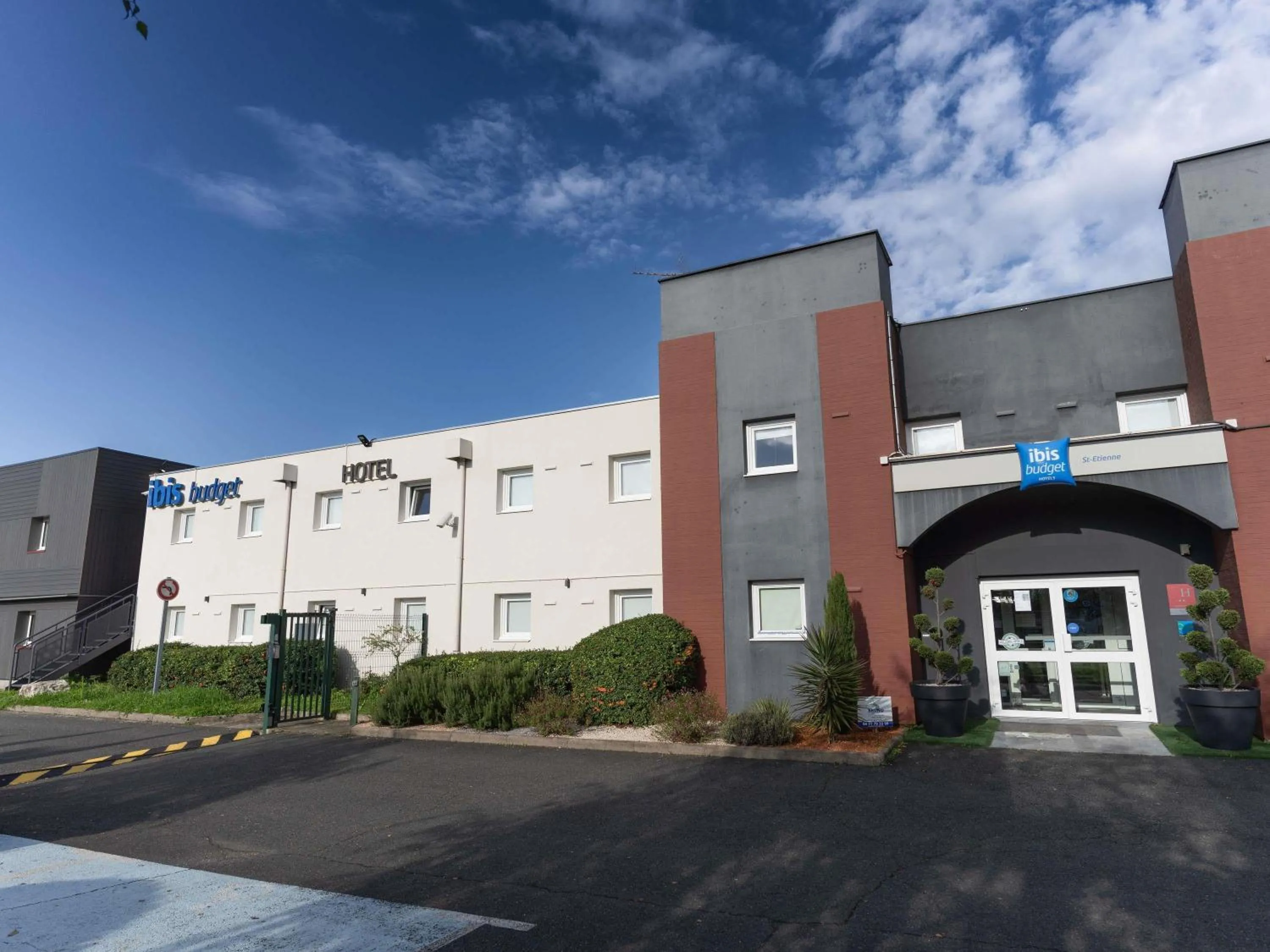 Property building in Ibis budget Saint-Étienne stade