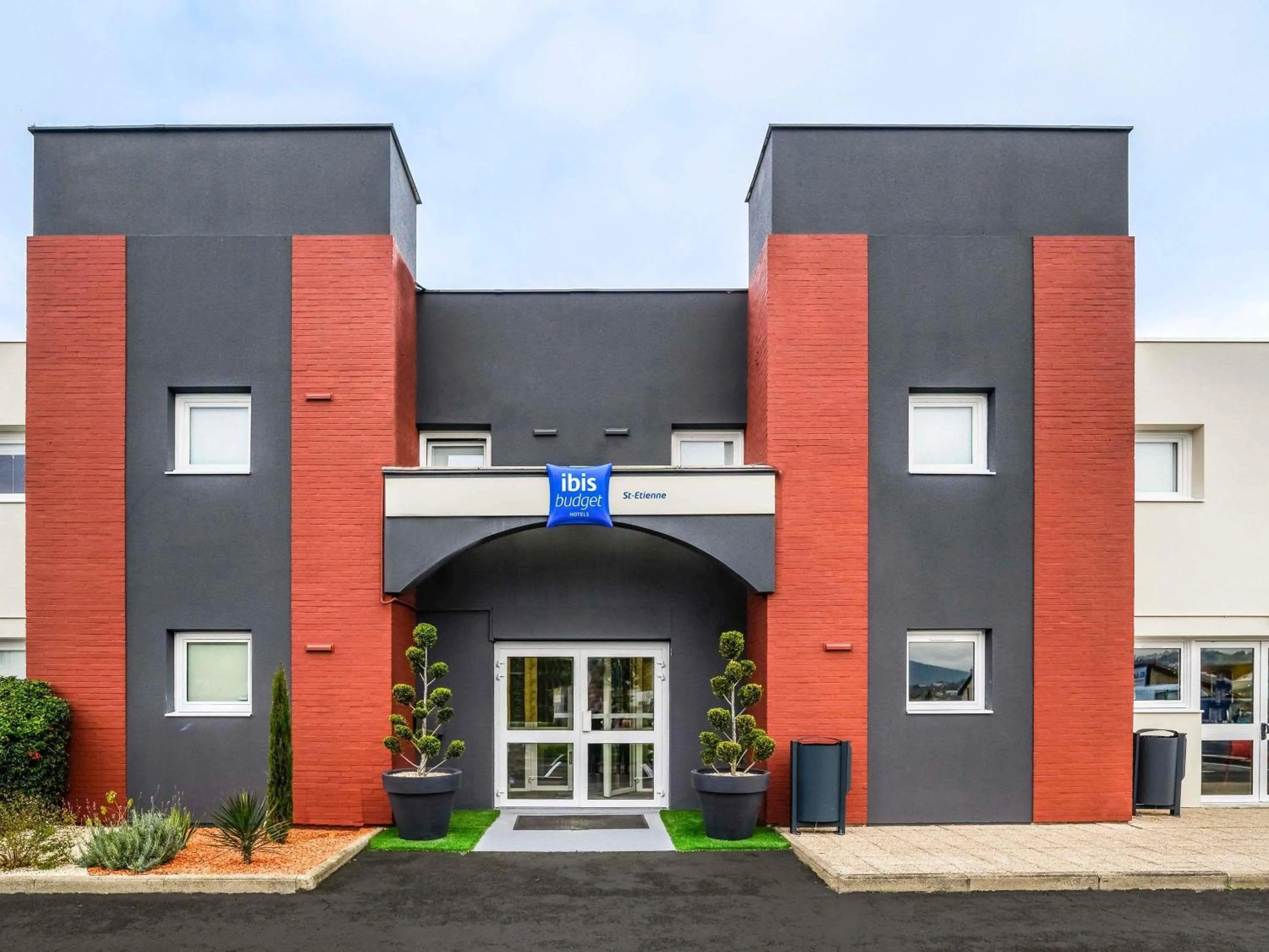 Property building in Ibis budget Saint-Étienne stade