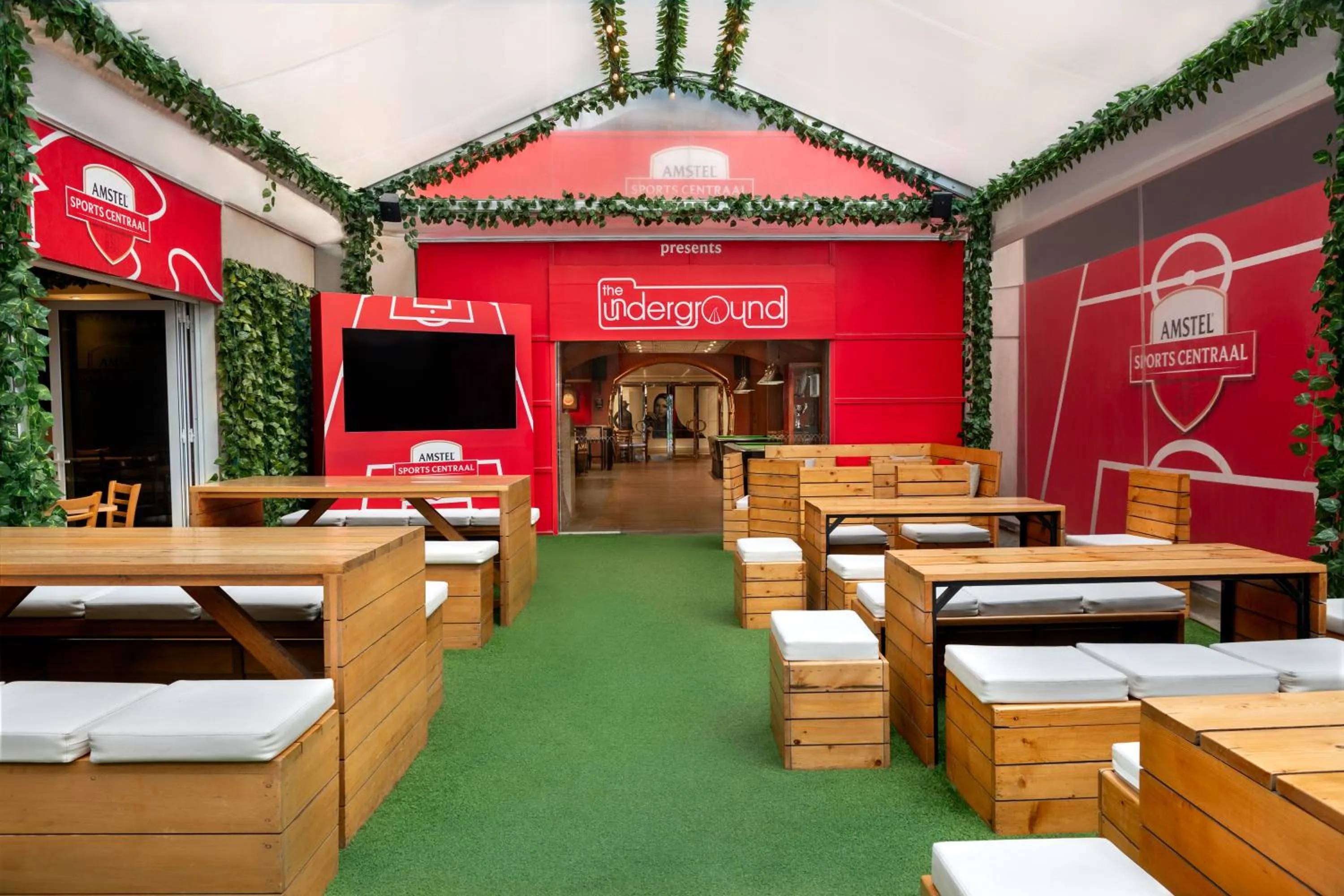 Restaurant/places to eat in Al Habtoor Grand Resort, Autograph Collection