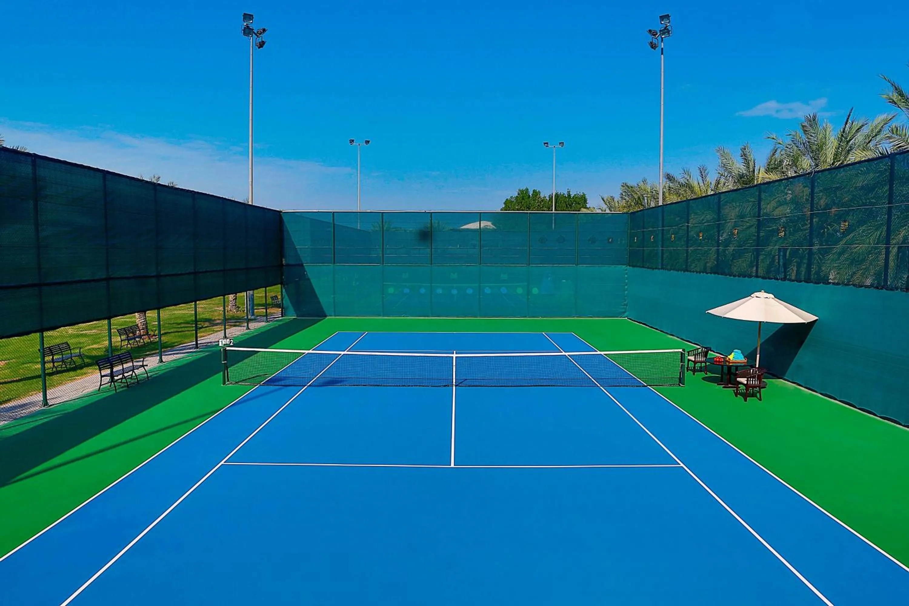 Tennis court in Al Habtoor Grand Resort, Autograph Collection