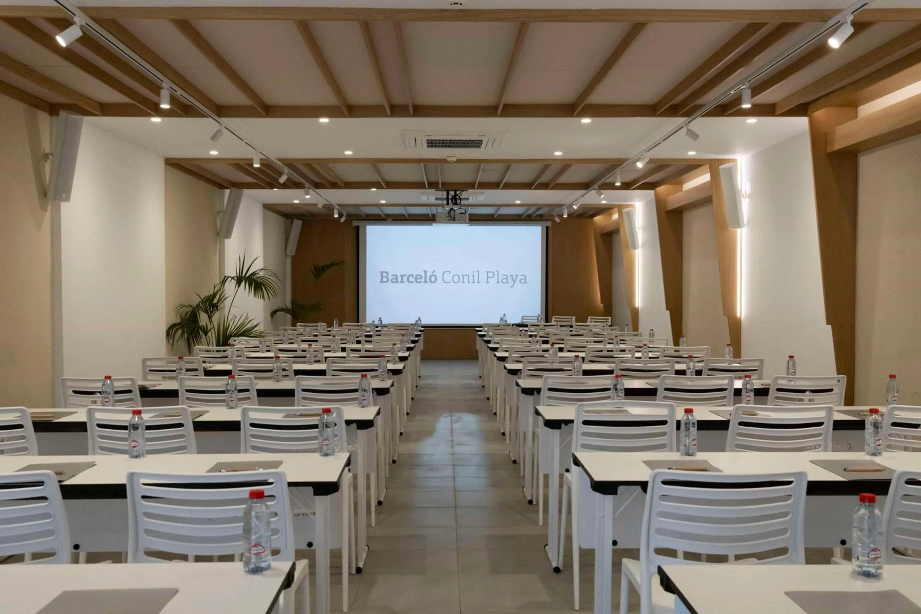 Meeting/conference room in Barceló Conil Playa - Adults Recommended
