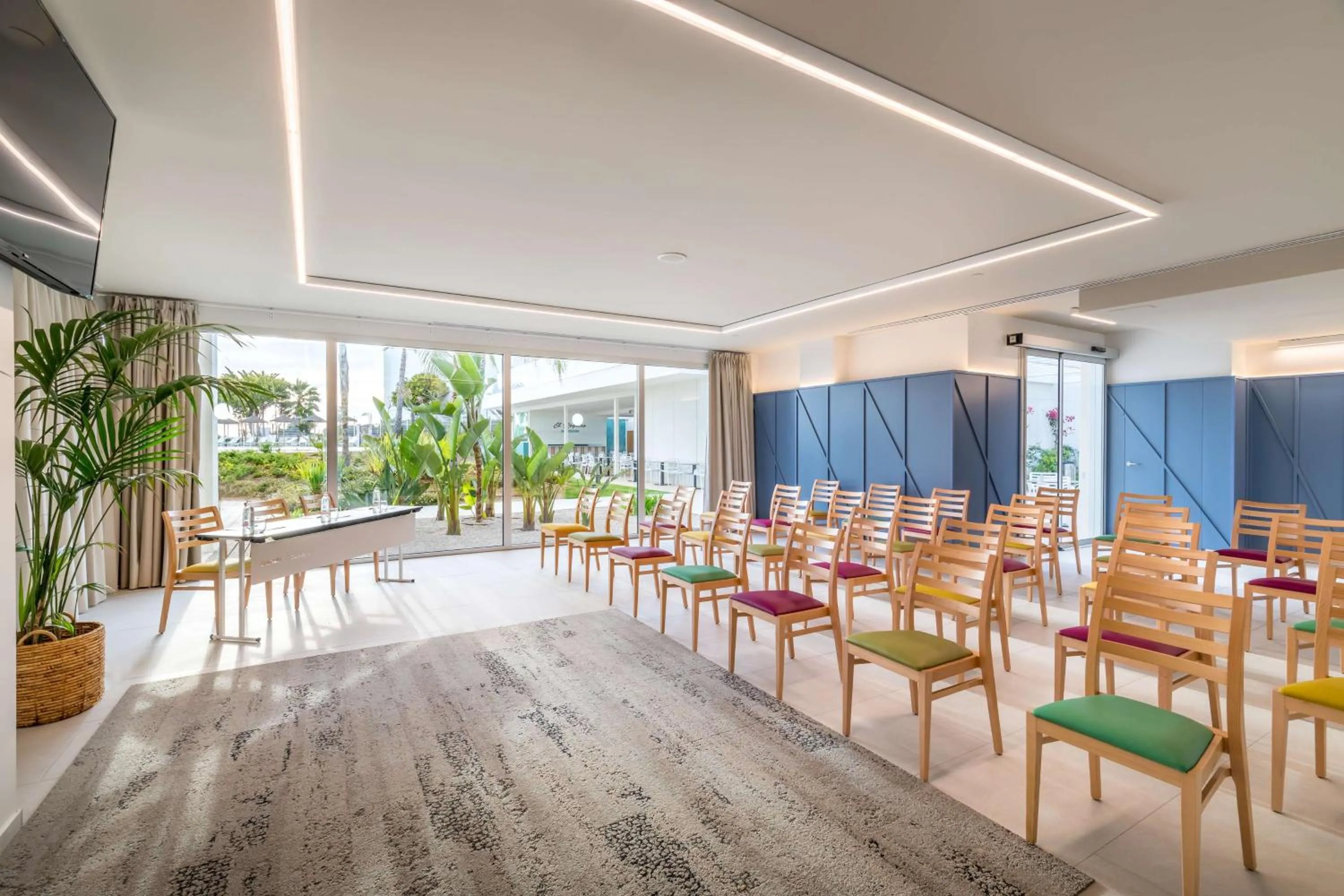 Meeting/conference room in Barceló Conil Playa - Adults Recommended