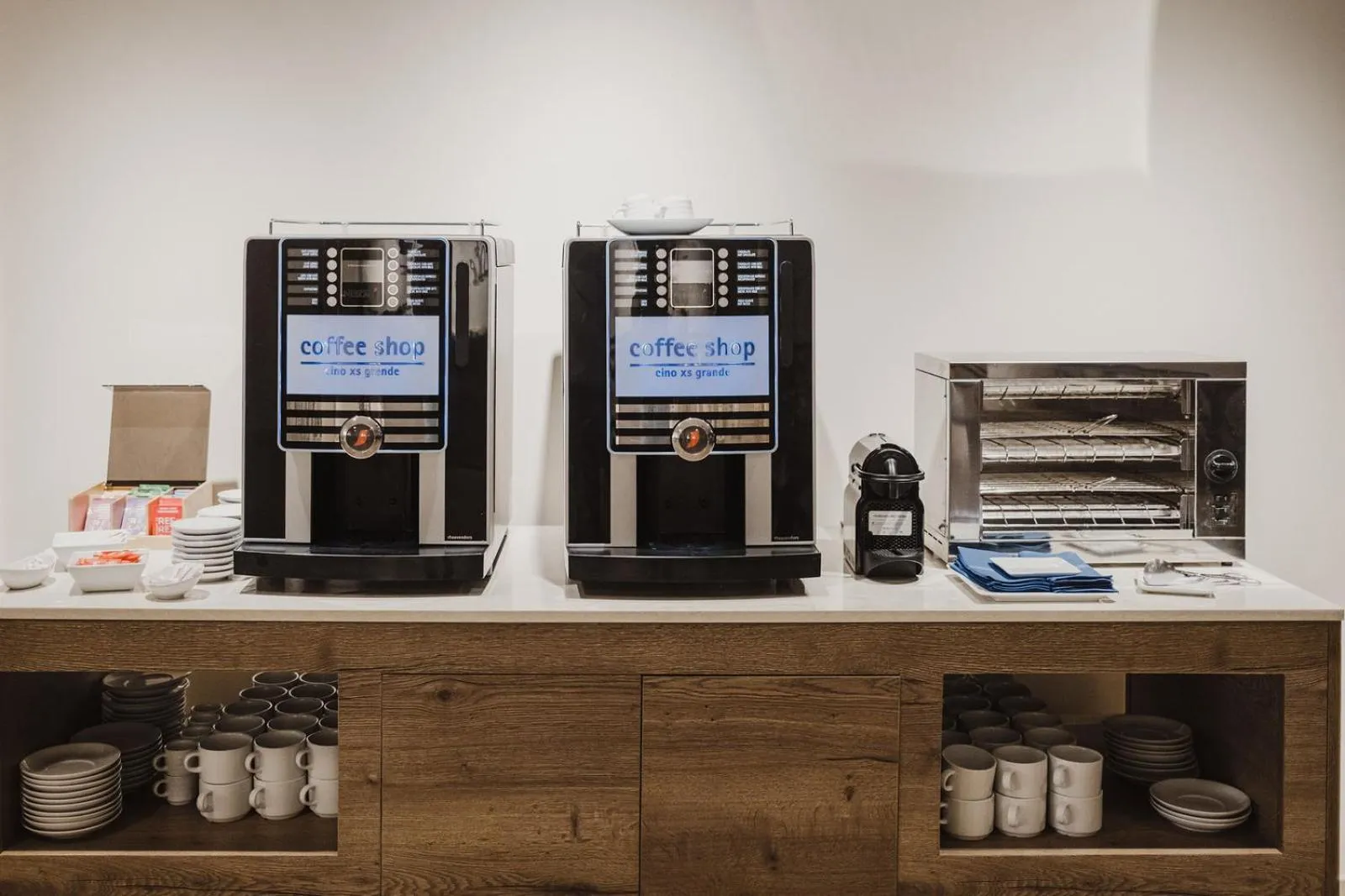 Breakfast in Vilar Oporto Hotel