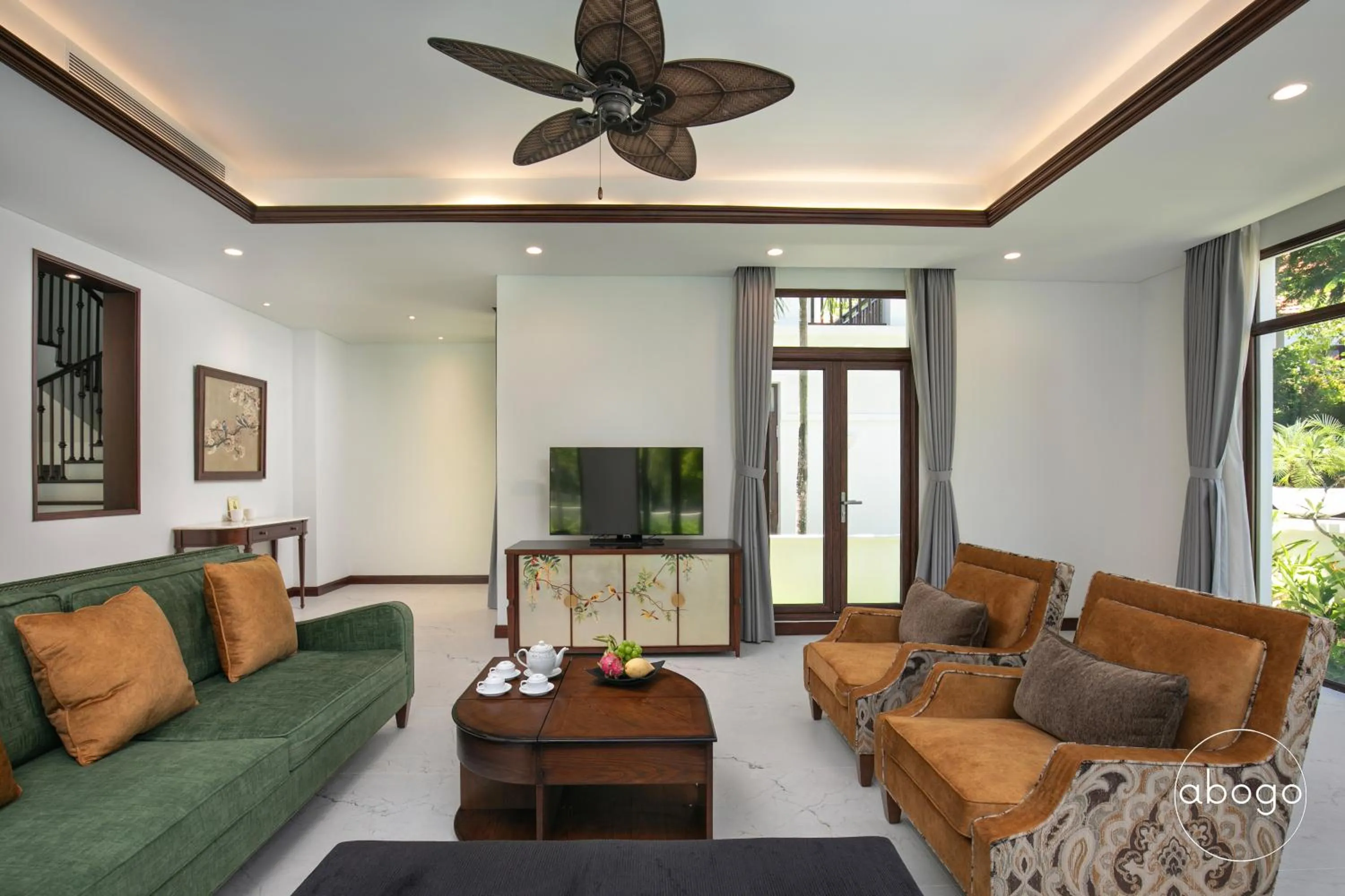 Communal lounge/ TV room in Abogo Resort Villas Luxury Da Nang