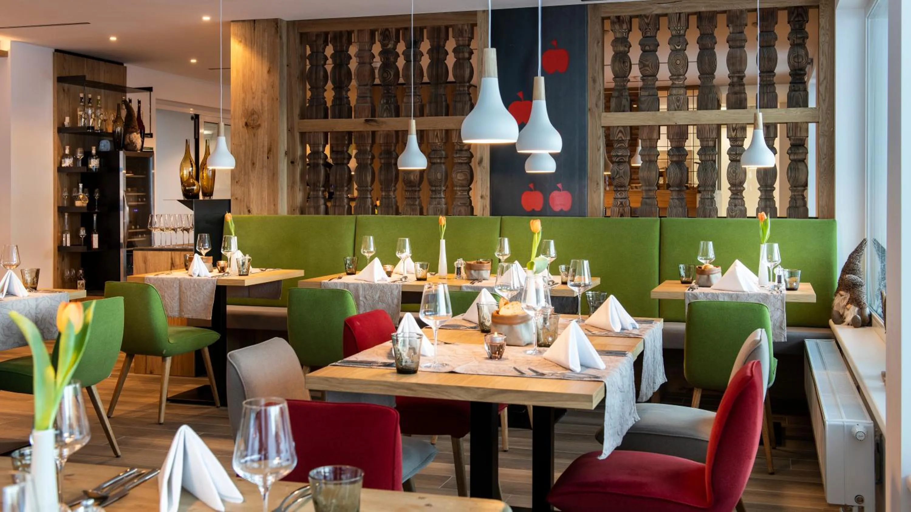 Restaurant/places to eat in Schnitzers Dahoam - Hundefreundlich