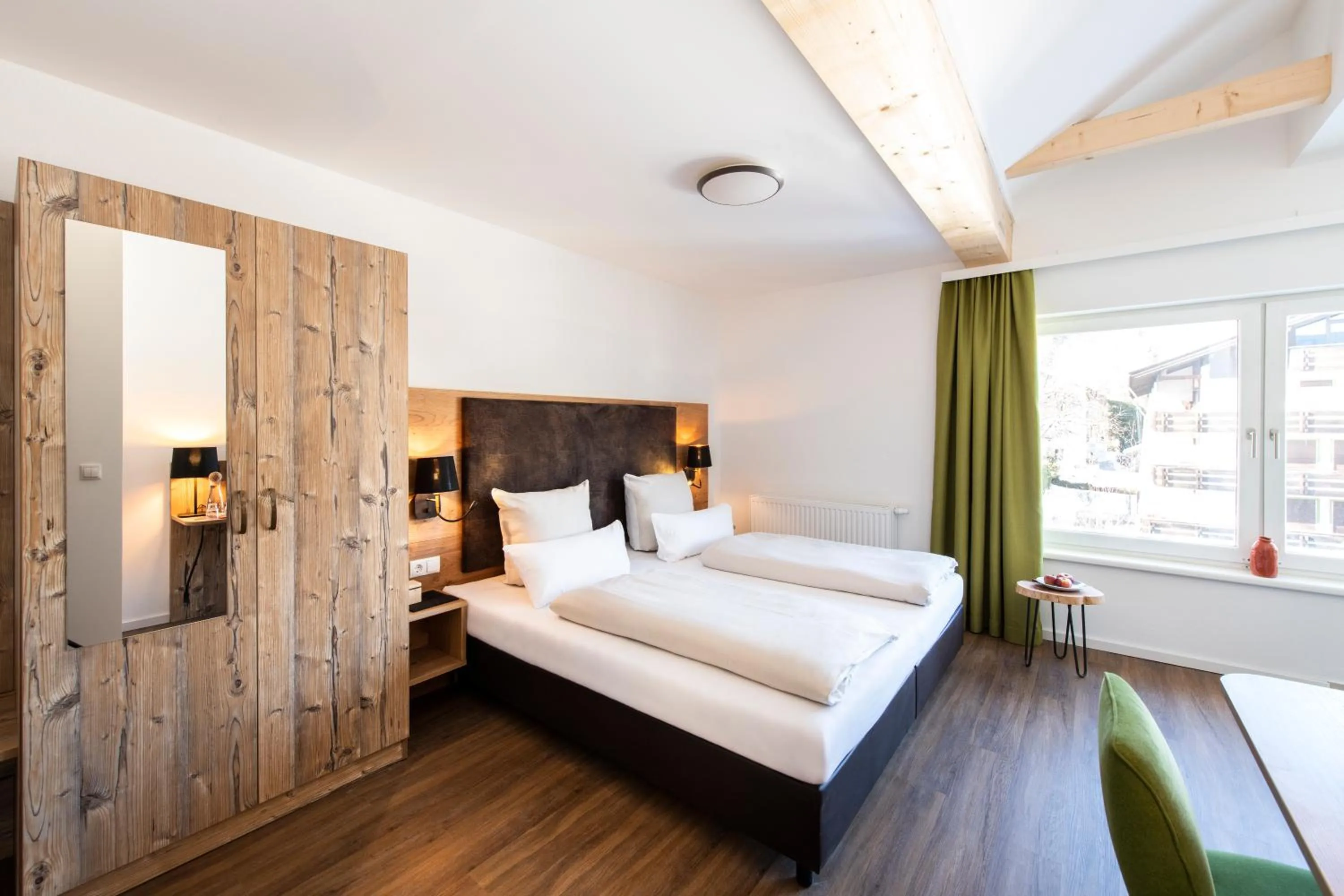 Photo of the whole room, Bed in Schnitzers Dahoam - Hundefreundlich