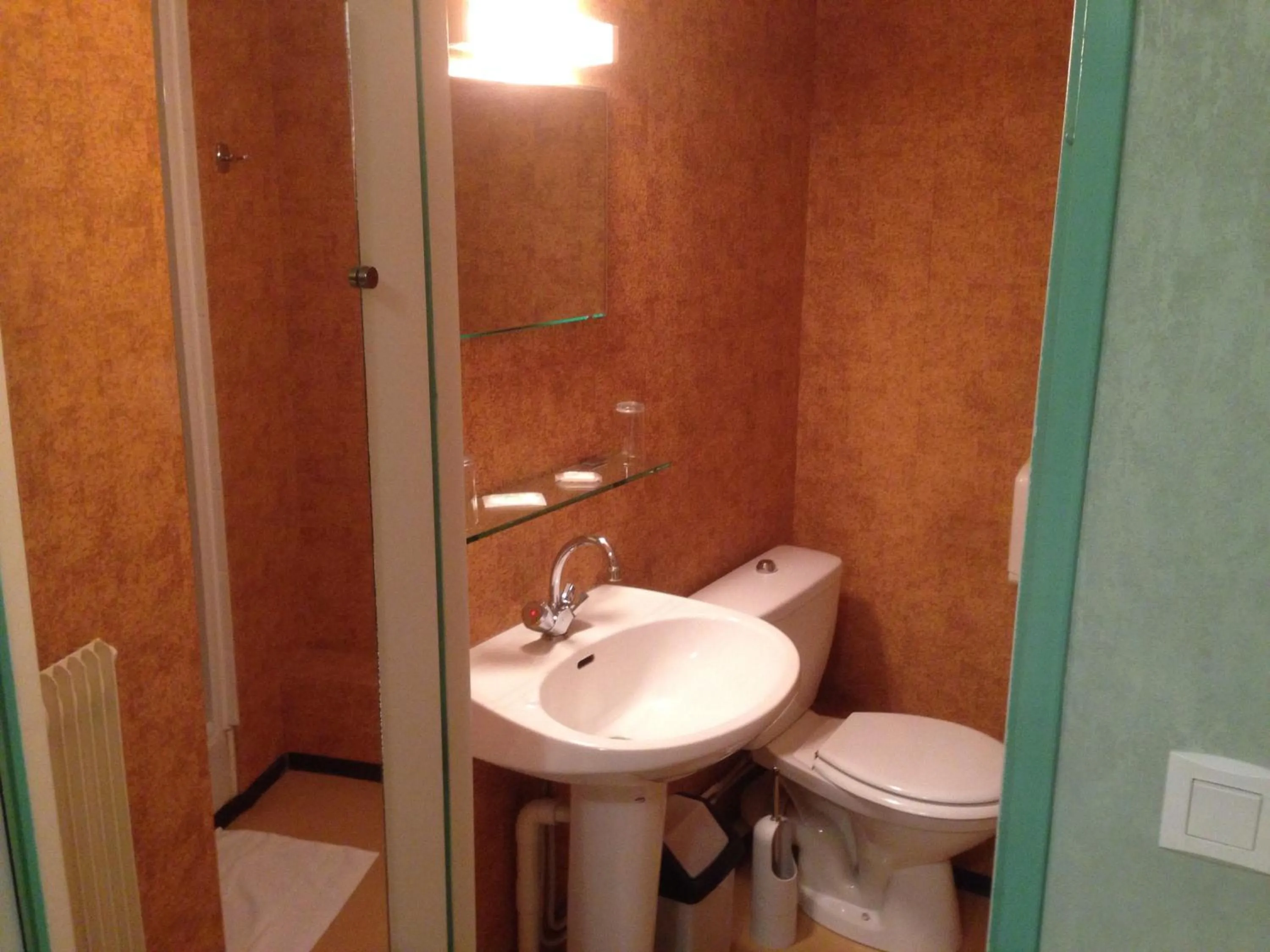 Bathroom in Hotel De L'Abbaye