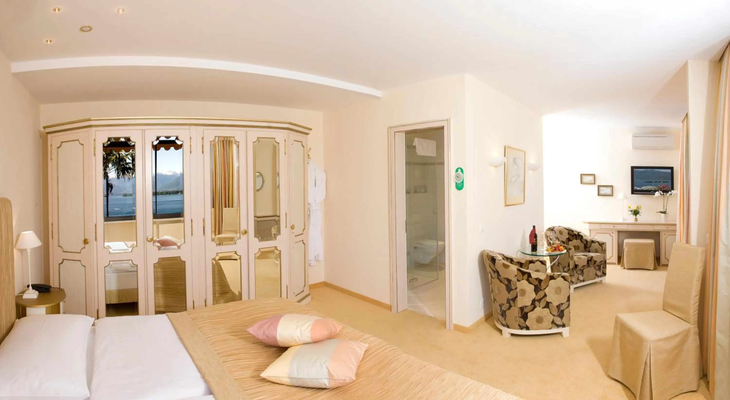 Bed in Boutique Hotel La Rocca