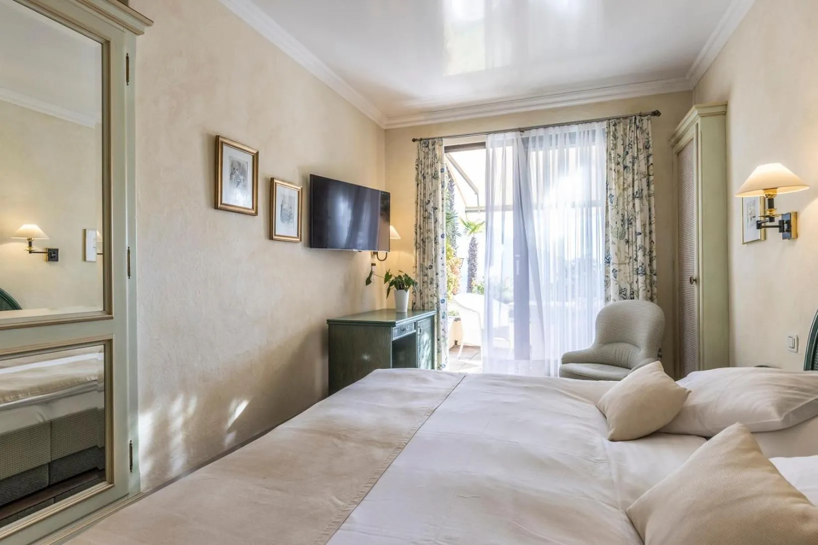 Bed in Boutique Hotel La Rocca